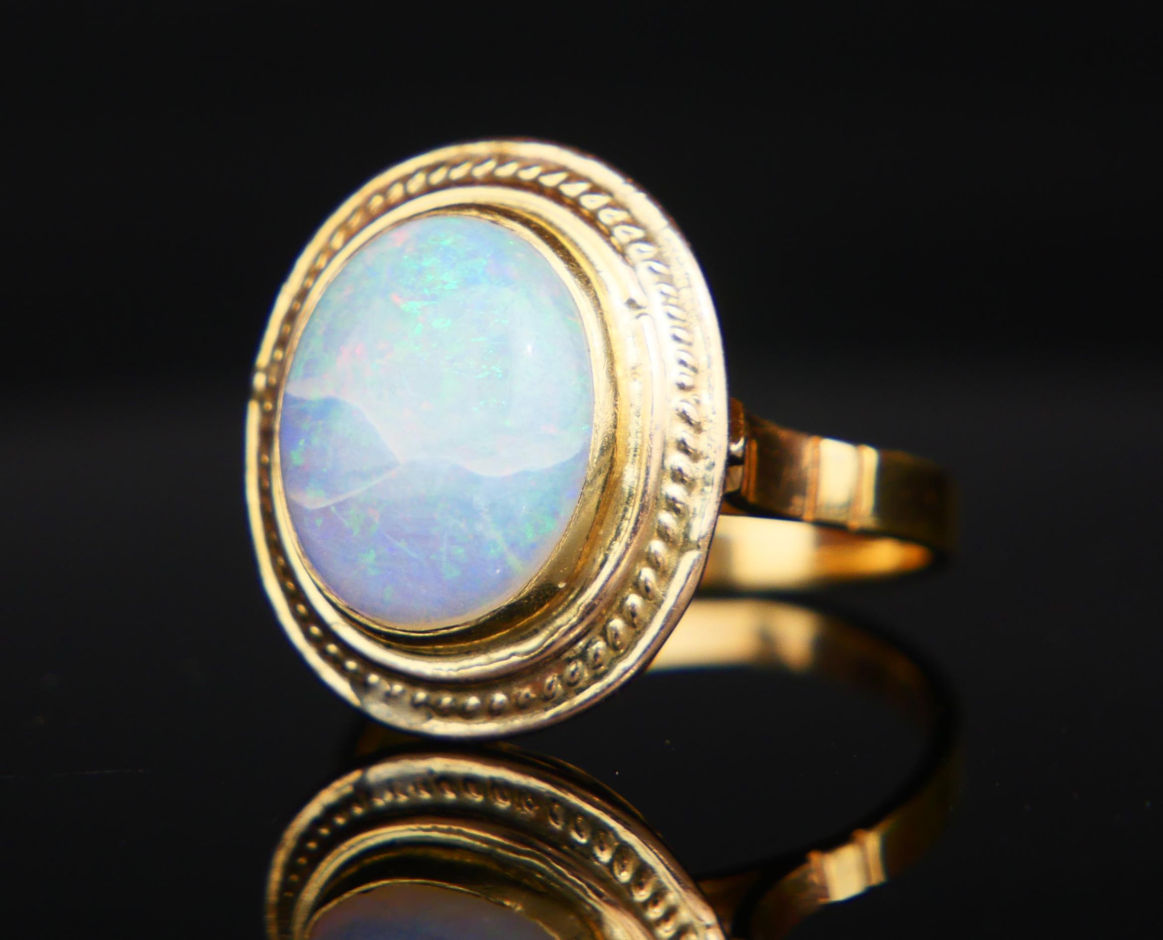 Women's Vintage Ring natural 5ct Opal solid 18K Gold ØUS6 / 4.83 gr For Sale