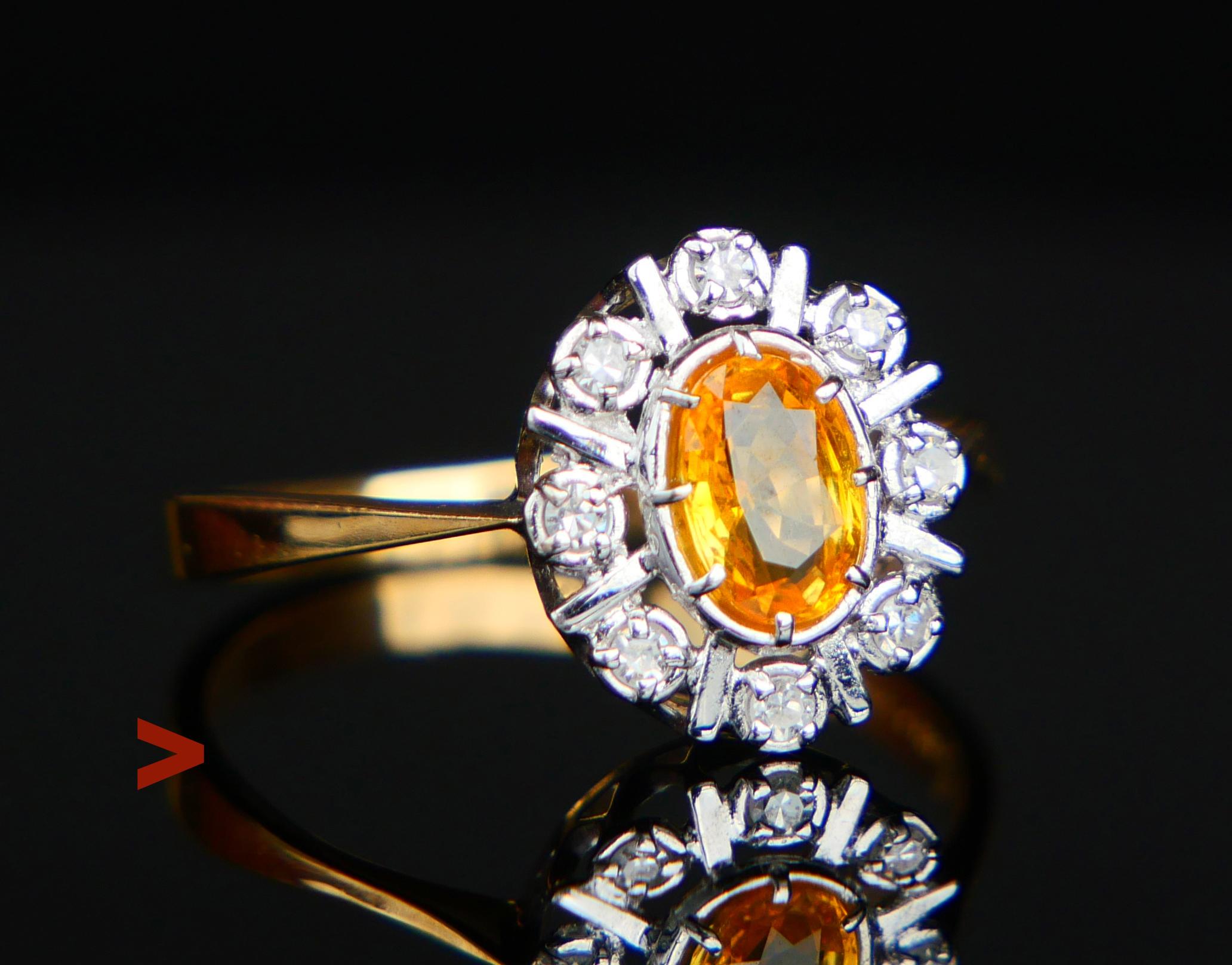 Bague Vintage Halo en or jaune et blanc massif 18K avec saphir jaune naturel et 8 diamants.

Européen, fait à la main vers les années 1960-1970, poinçonné 750, poinçons d'importation suédois. 1960s -1970s, poinçonné 750, poinçons d'importation