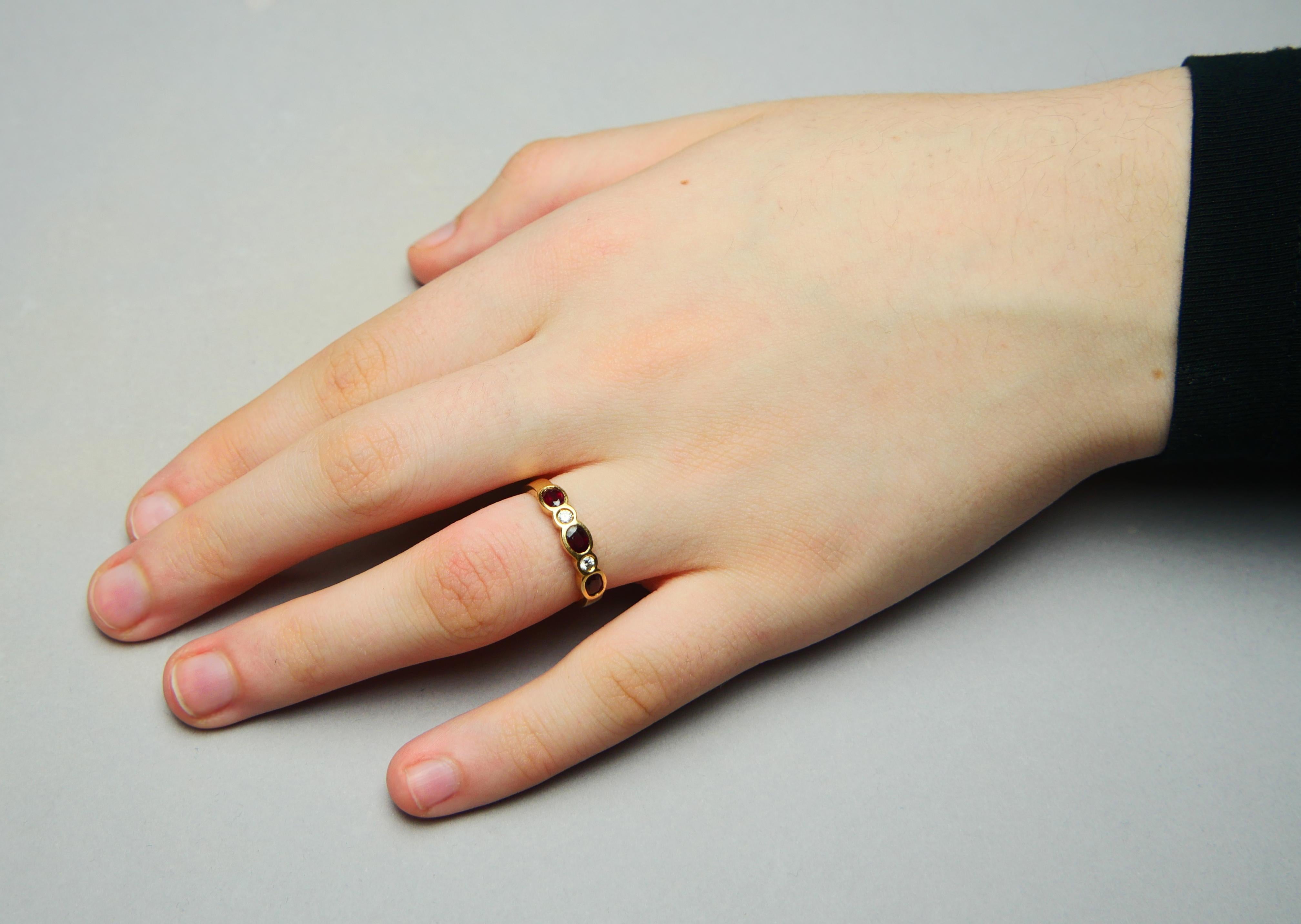Vintage Ring natural Ruby Diamonds solid 18K Gold ØUS 6.75 / 3.37gr For Sale 2
