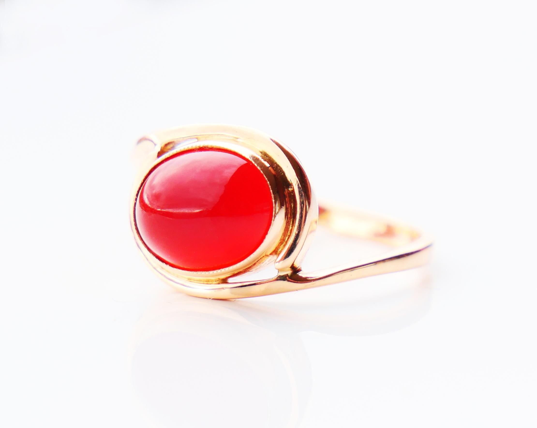 Retro Vintage Ring natural Sard Carnelian solid 14K Gold Ø US 7.25 / 2.6 gr For Sale
