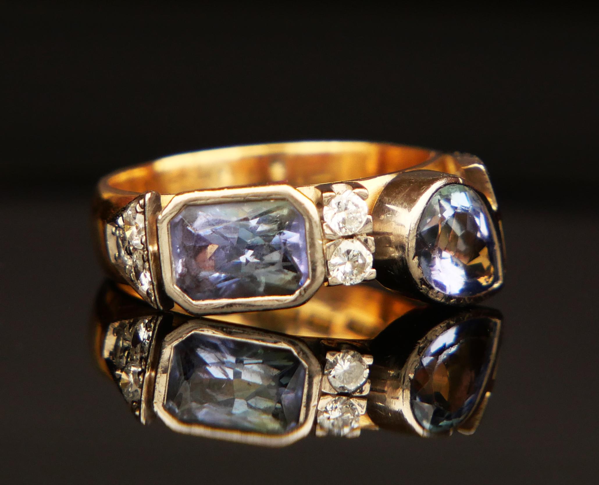 Pear Cut Vintage Ring natural Tanzanite Diamonds solid 18K Yellow Gold Ring Ø5.5US/ 6.4gr For Sale