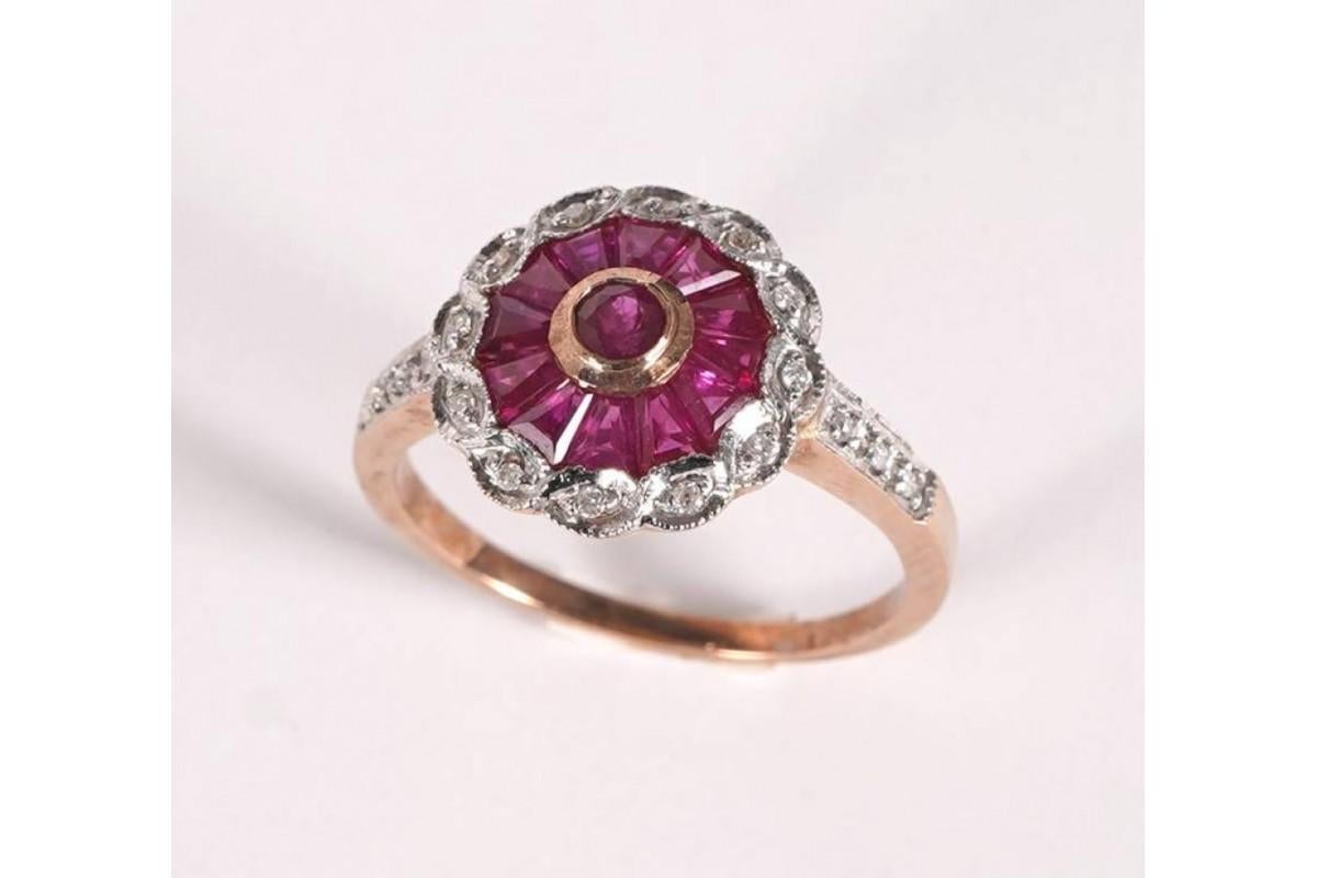 Vintage-Ring mit Rubinen und Diamanten. im Zustand „Gut“ im Angebot in Chorzów, PL