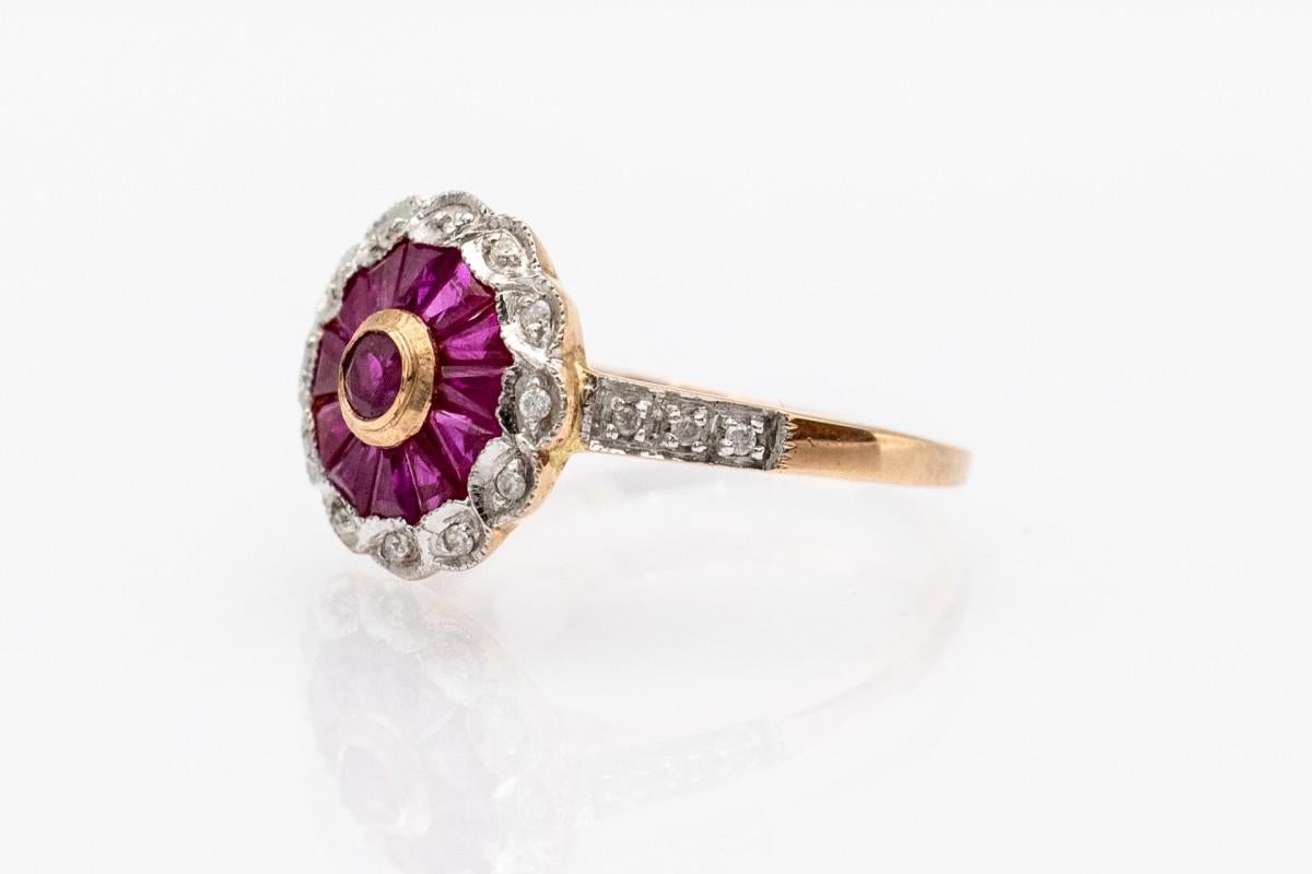Vintage-Ring mit Rubinen und Diamanten. im Angebot 2