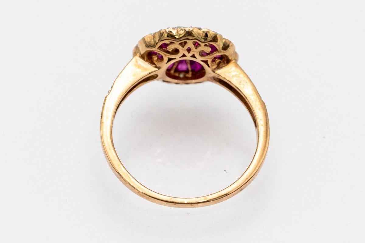 Vintage-Ring mit Rubinen und Diamanten. im Angebot 3
