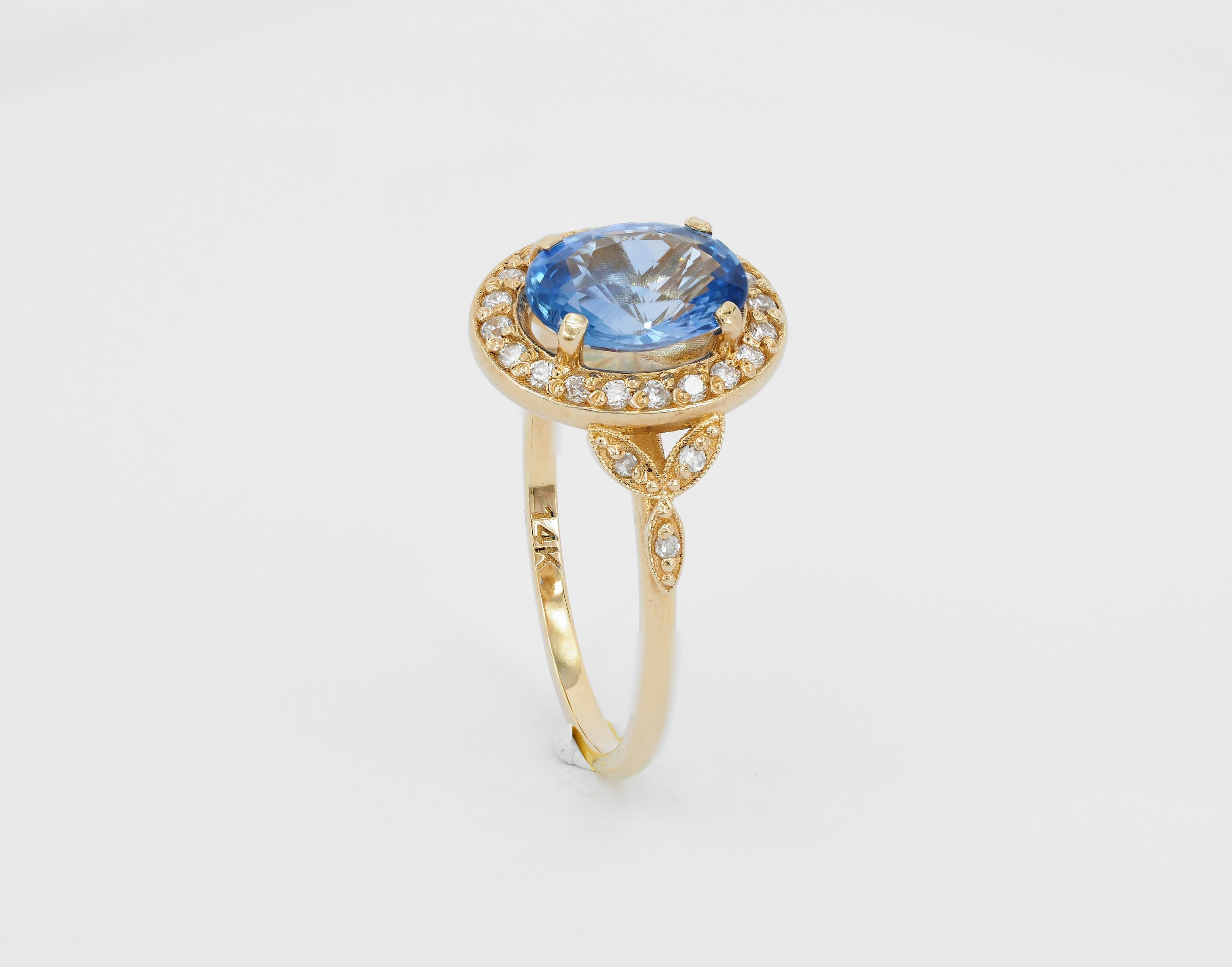 For Sale:  Vintage ring with sapphire and diamonds in 14k gold 8