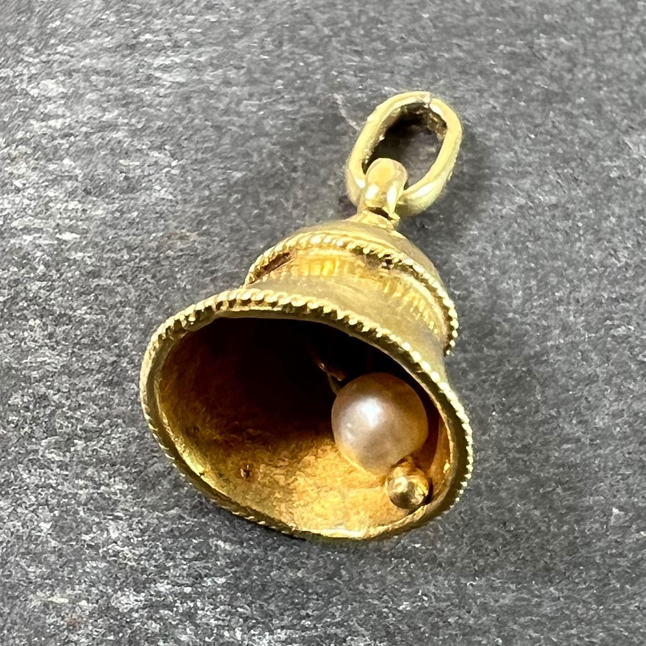 Vintage Ringing Wedding Bell 18K Yellow Gold Pearl Charm Pendant In Good Condition For Sale In London, GB