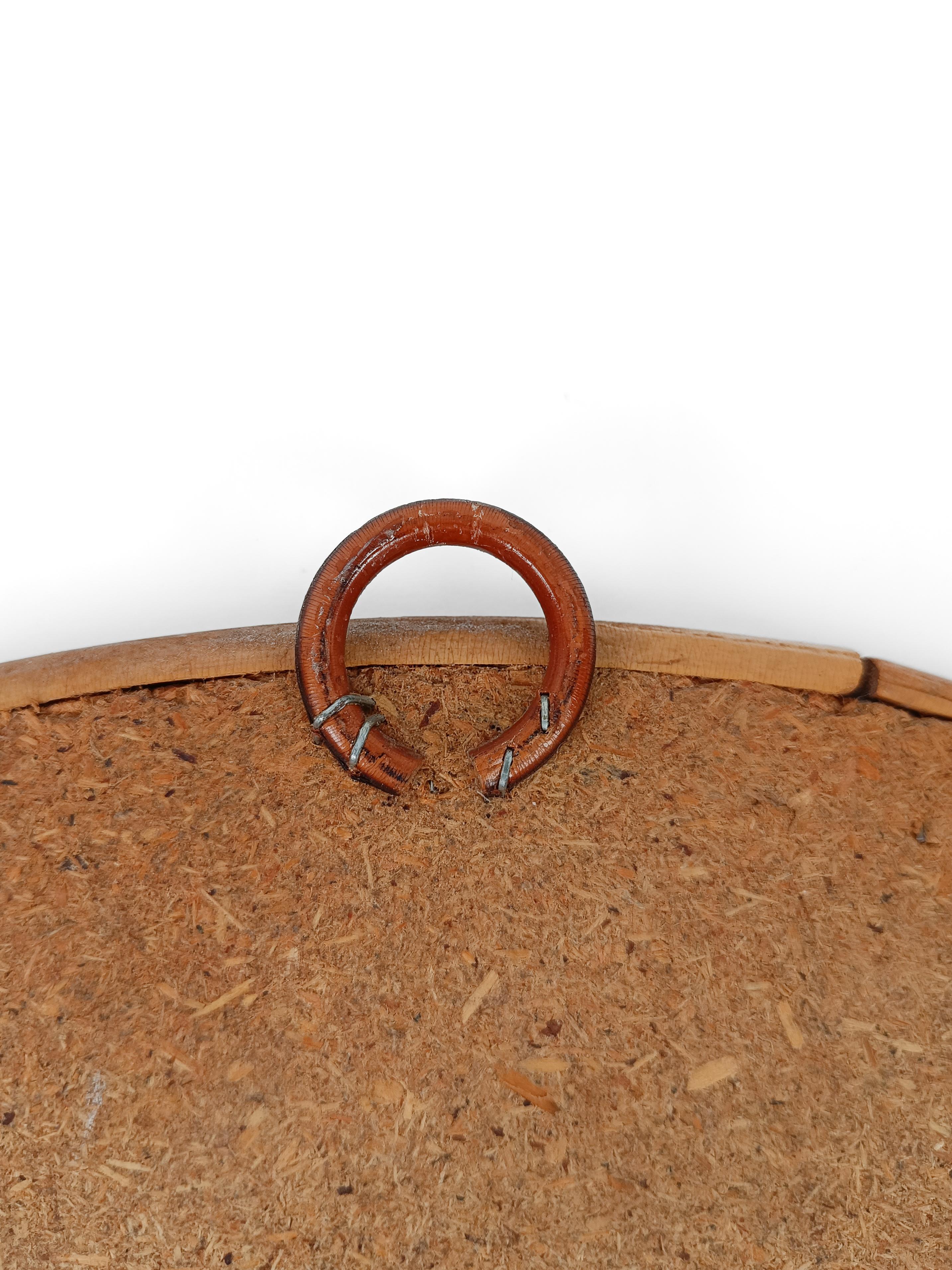 XX secolo Specchio rotondo Riviera d'epoca con canne curve e intrecci in rattan, Italia anni '70 in vendita