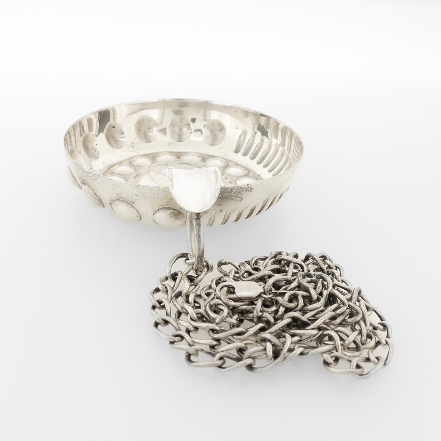 20th Century Vintage RM Villa Mexican Sterling Silver Tastevin or Wine Tasting Cup For Sale