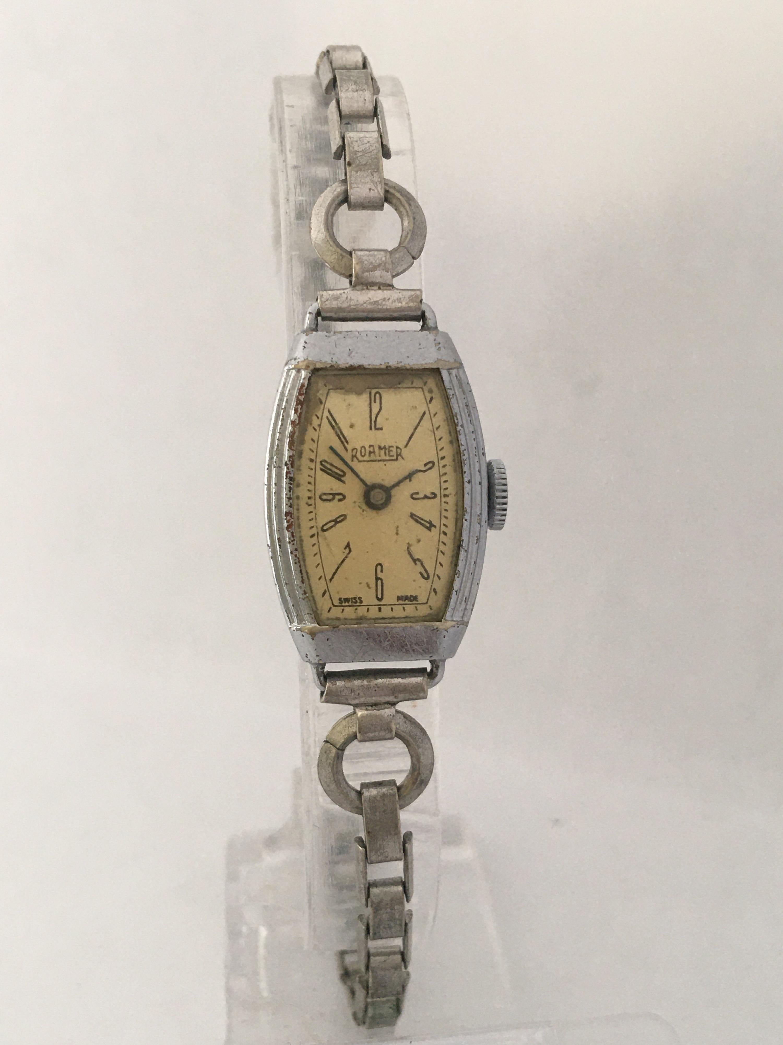 Vintage Roamer Ladies Mechanical Watch For Sale 7