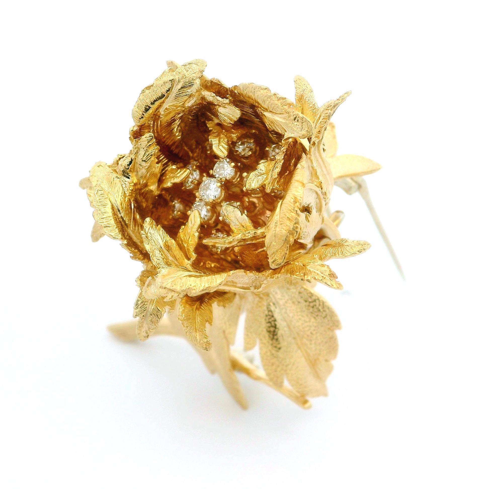 Vintage Robert Altman 14k Yellow Gold Fiery Diamond Blossoming Flower Brooch 9