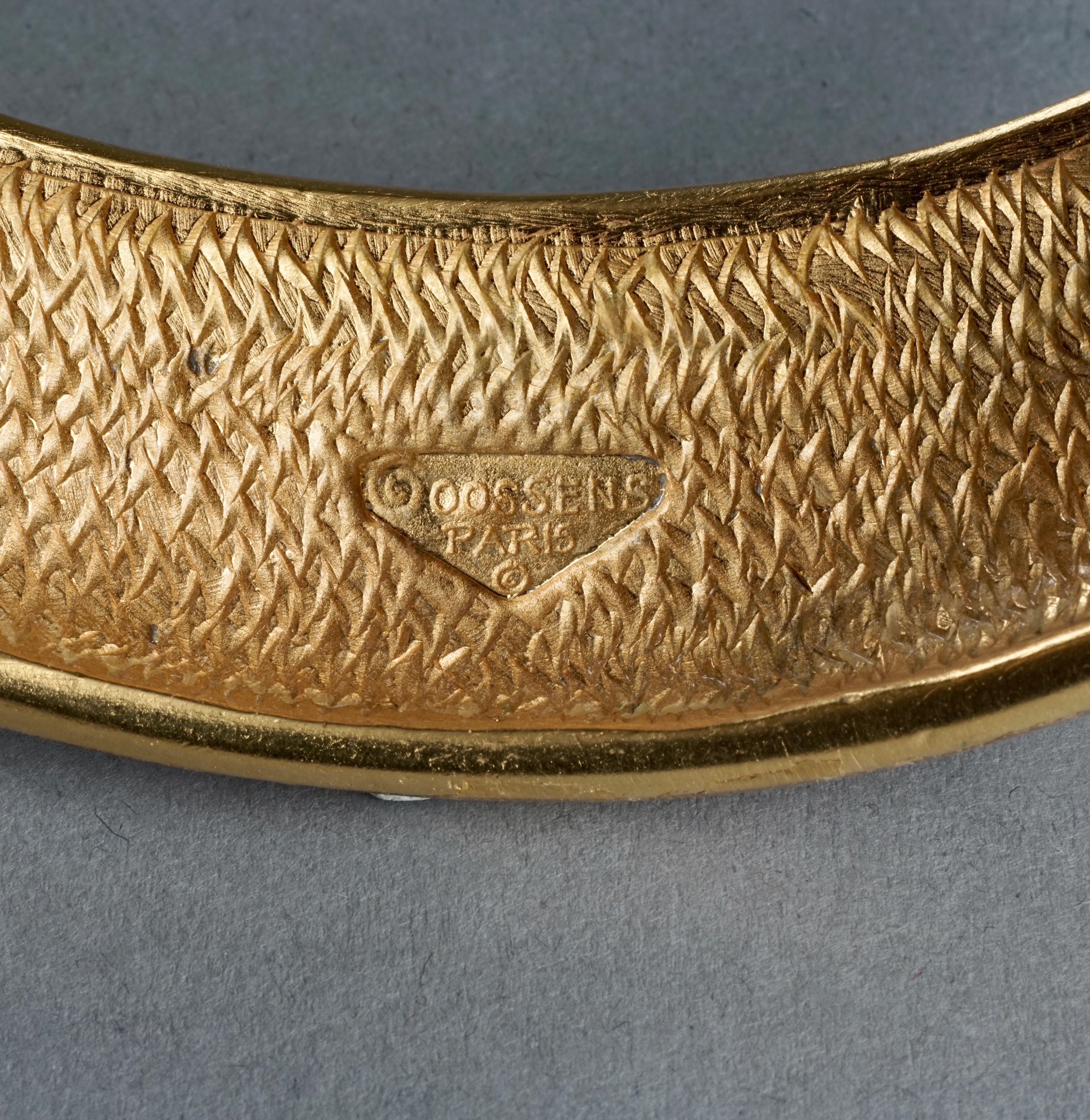 Vintage ROBERT GOOSSENS Textured Brushed Gold Rigid Choker Necklace For Sale 1
