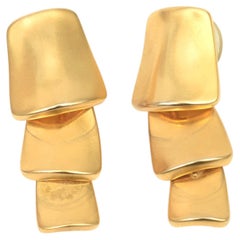 Pendientes colgantes esculturales vintage de Robert Lee Morris, chapados en oro