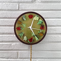 Reloj Eléctrico Vintage Robert Wuersch Con Cara De Cobre Esmaltado Y Cuerpo De Nogal