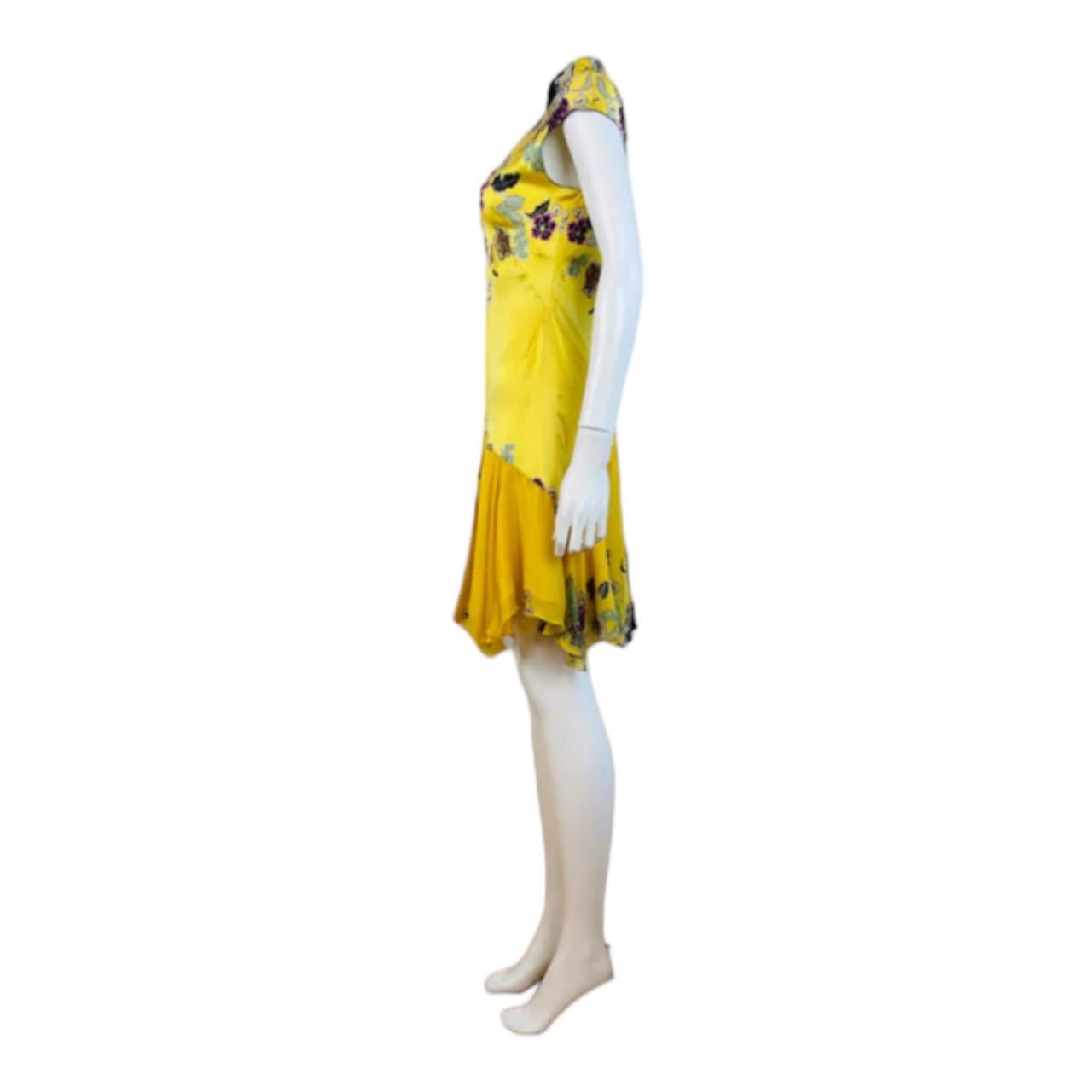 Vintage Roberto Cavalli S/S 2003 Chinoiserie Yellow Floral Silk Mini Dress For Sale 2