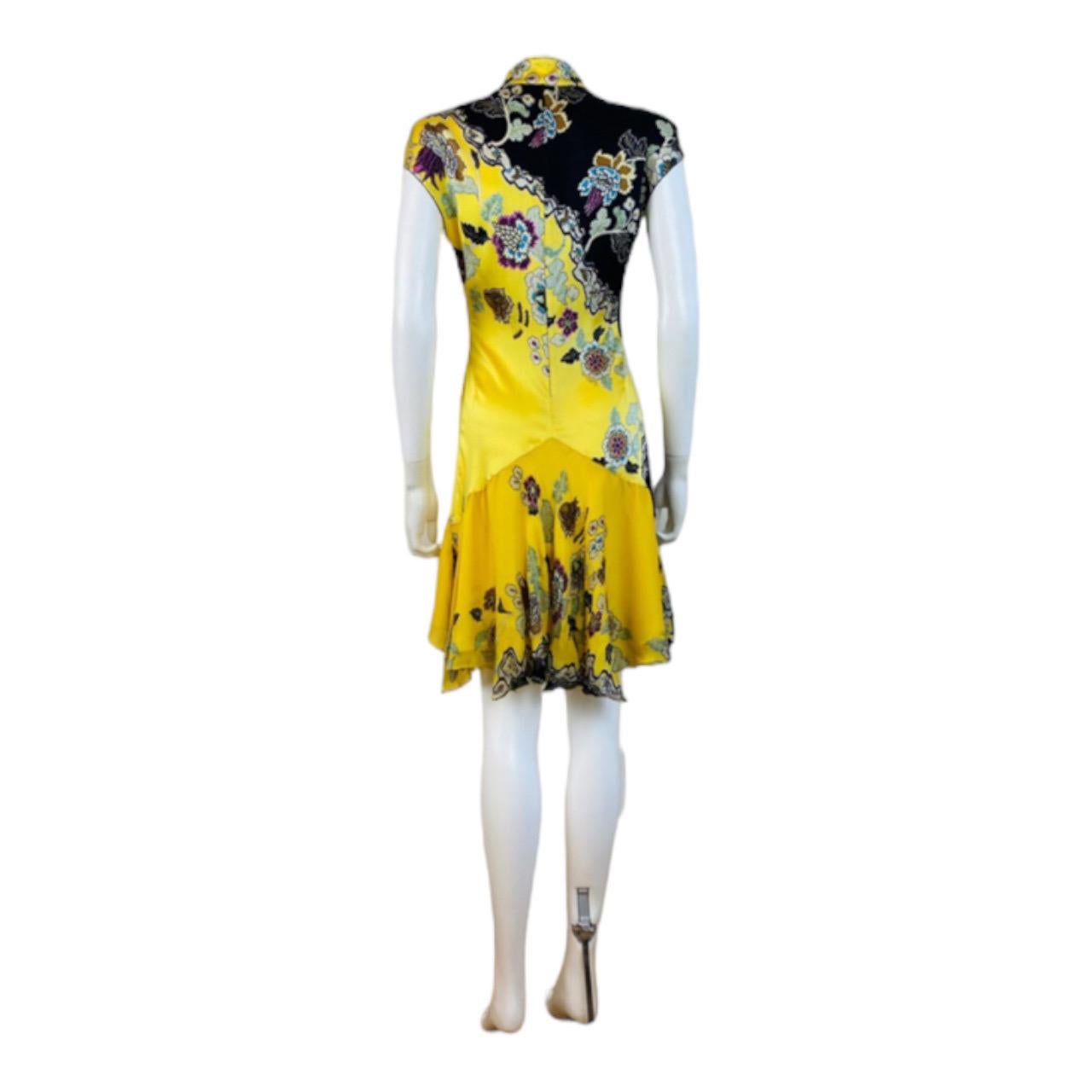 Vintage Roberto Cavalli S/S 2003 Chinoiserie Yellow Floral Silk Mini Dress For Sale 3
