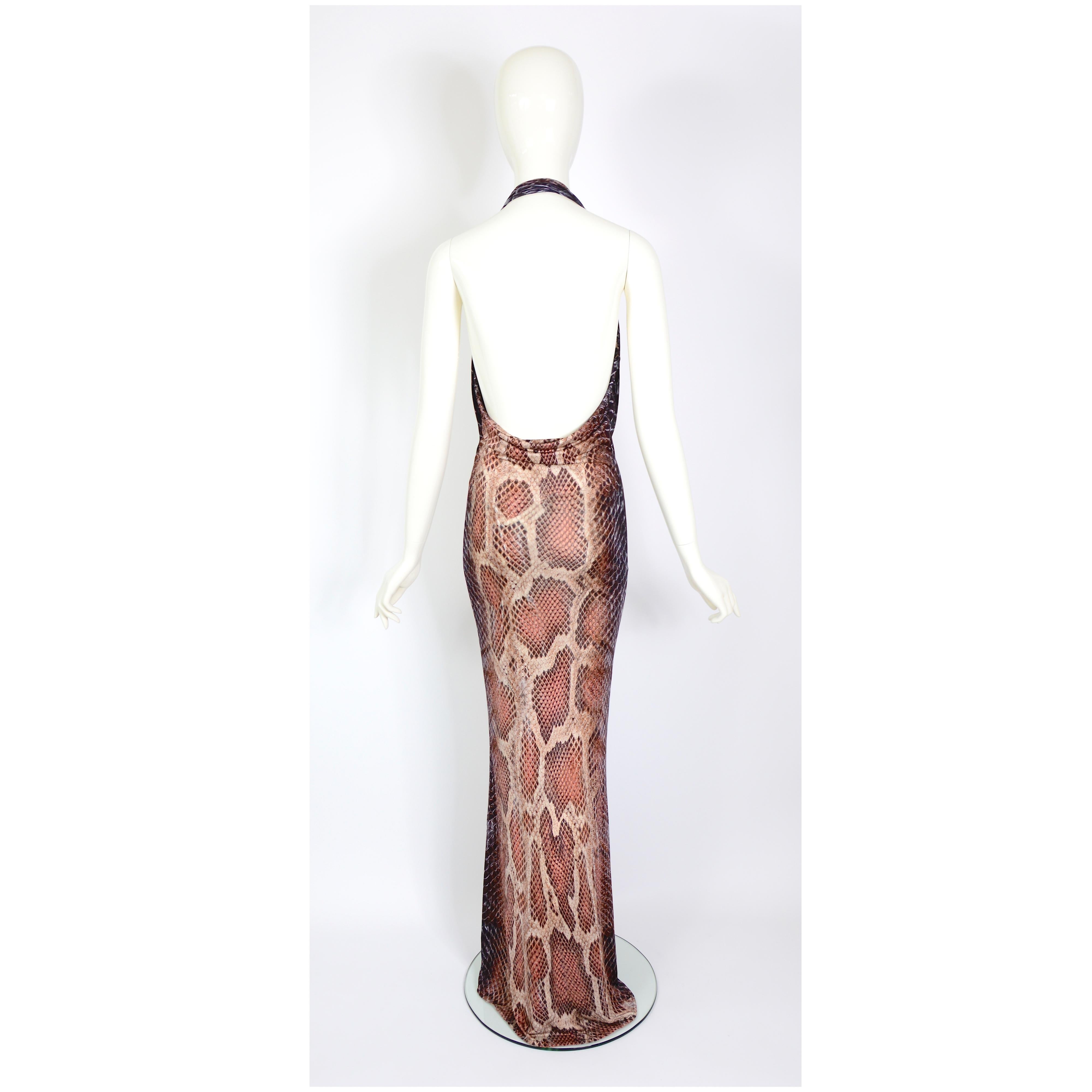 Vintage Roberto Cavalli signed reptile print and attached brooch long dress   In Excellent Condition For Sale In Antwerp, BE