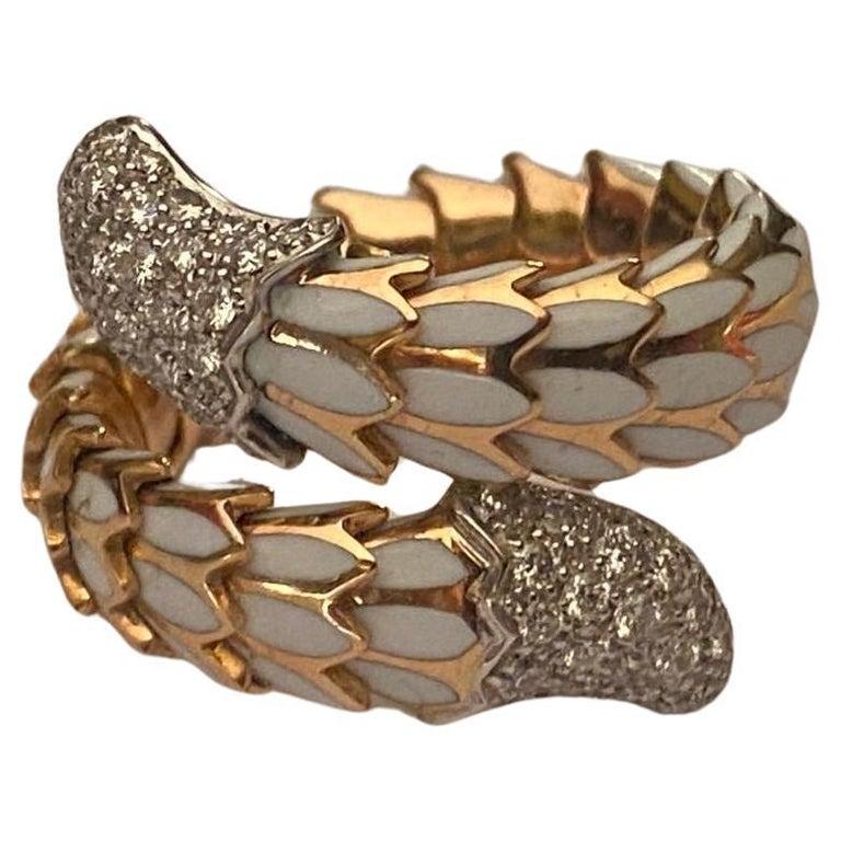 Roberto Coin Bague « Cobra » vintage en or rose 18 carats, émail blanc et diamants en vente 8