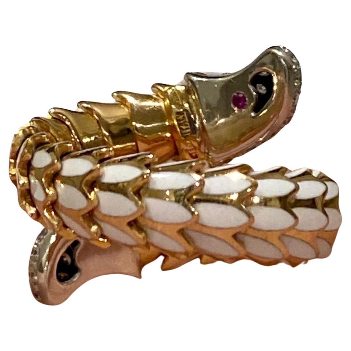 Roberto Coin Bague « Cobra » vintage en or rose 18 carats, émail blanc et diamants en vente 3