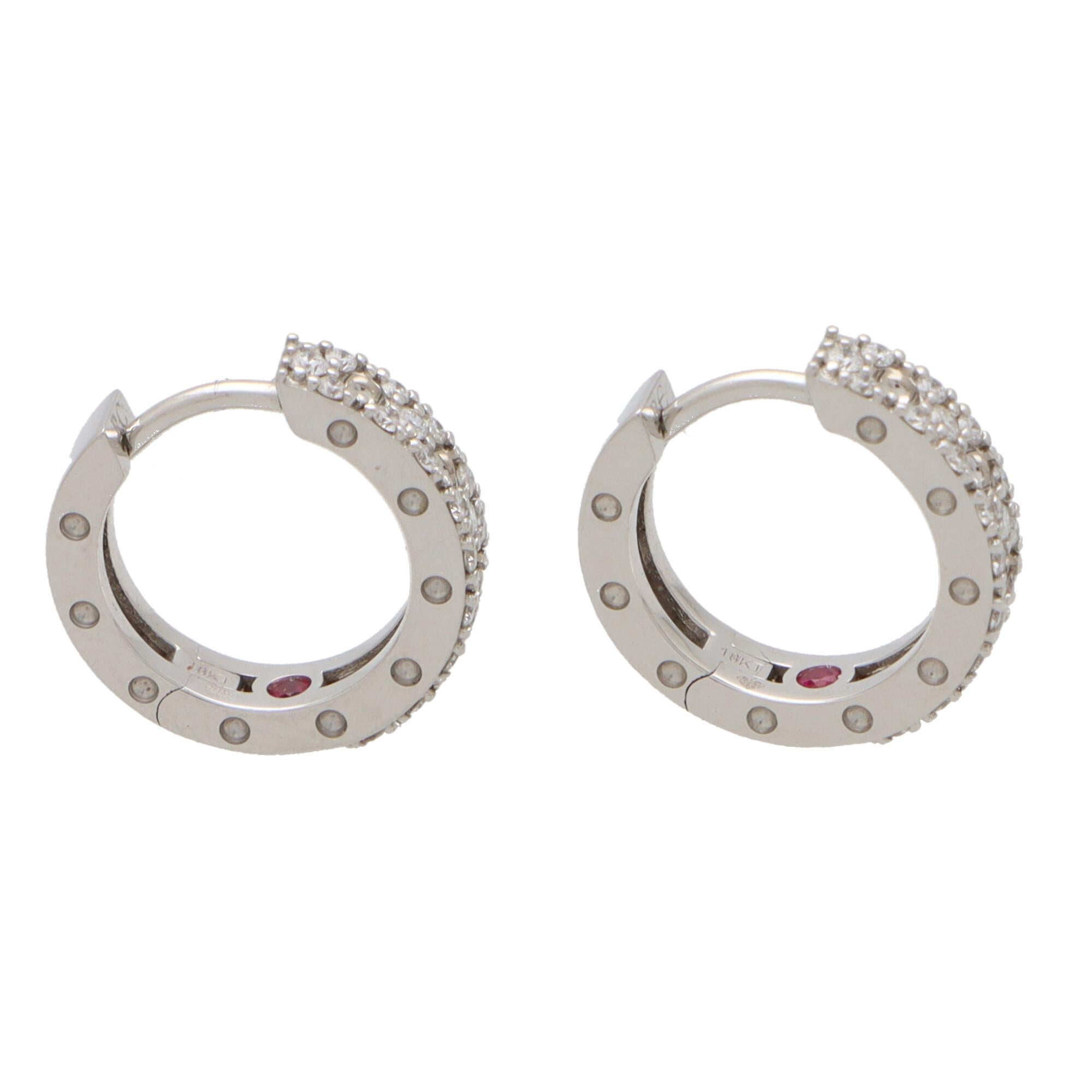 Vintage Roberto Coin Diamond Hoop Earrings Set in 18k White Gold In Excellent Condition In London, GB