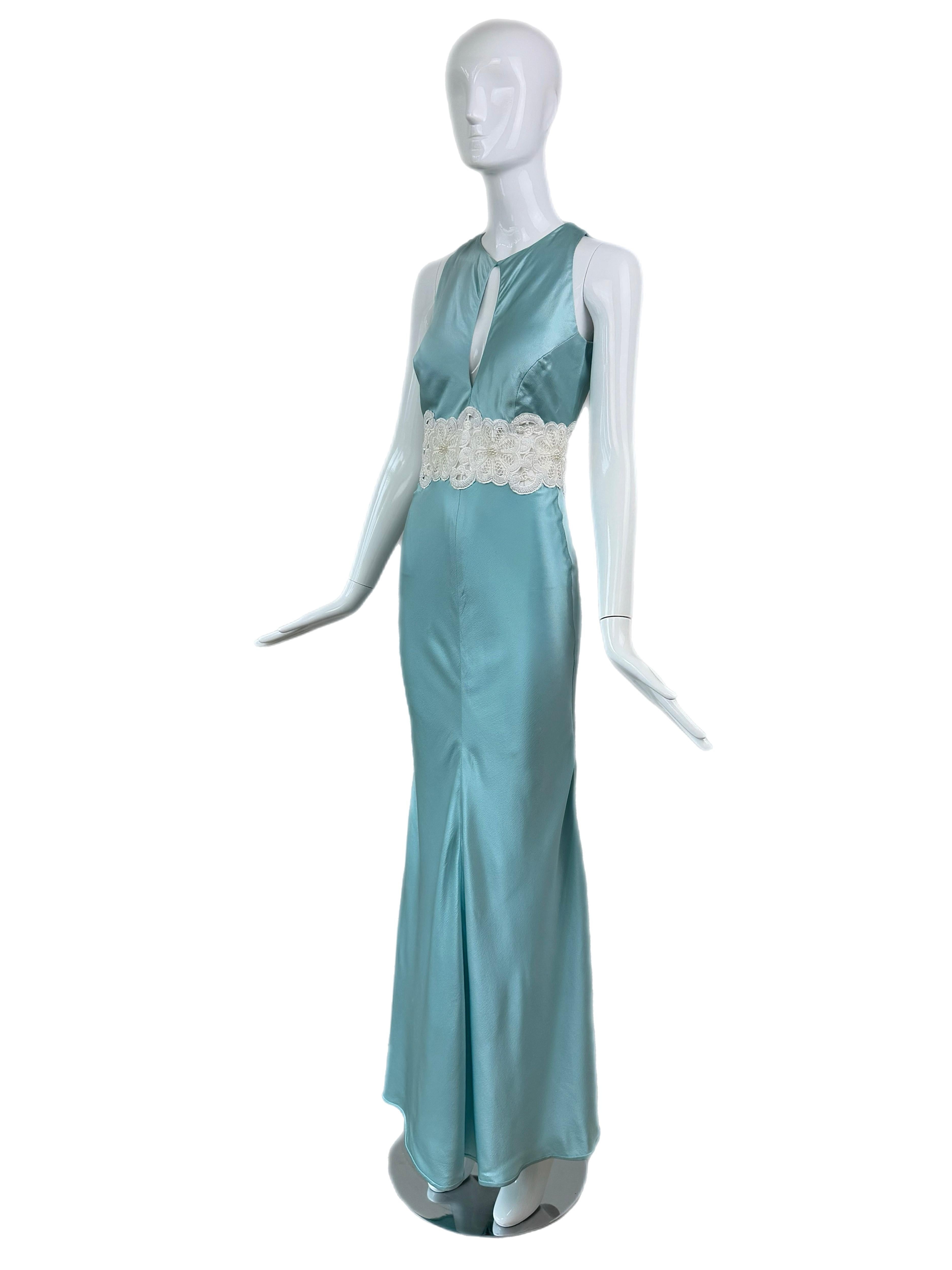 Vintage Robin's Egg Blue Silk Dress w. Robe longue avec perles au centre de la robe en vente 6