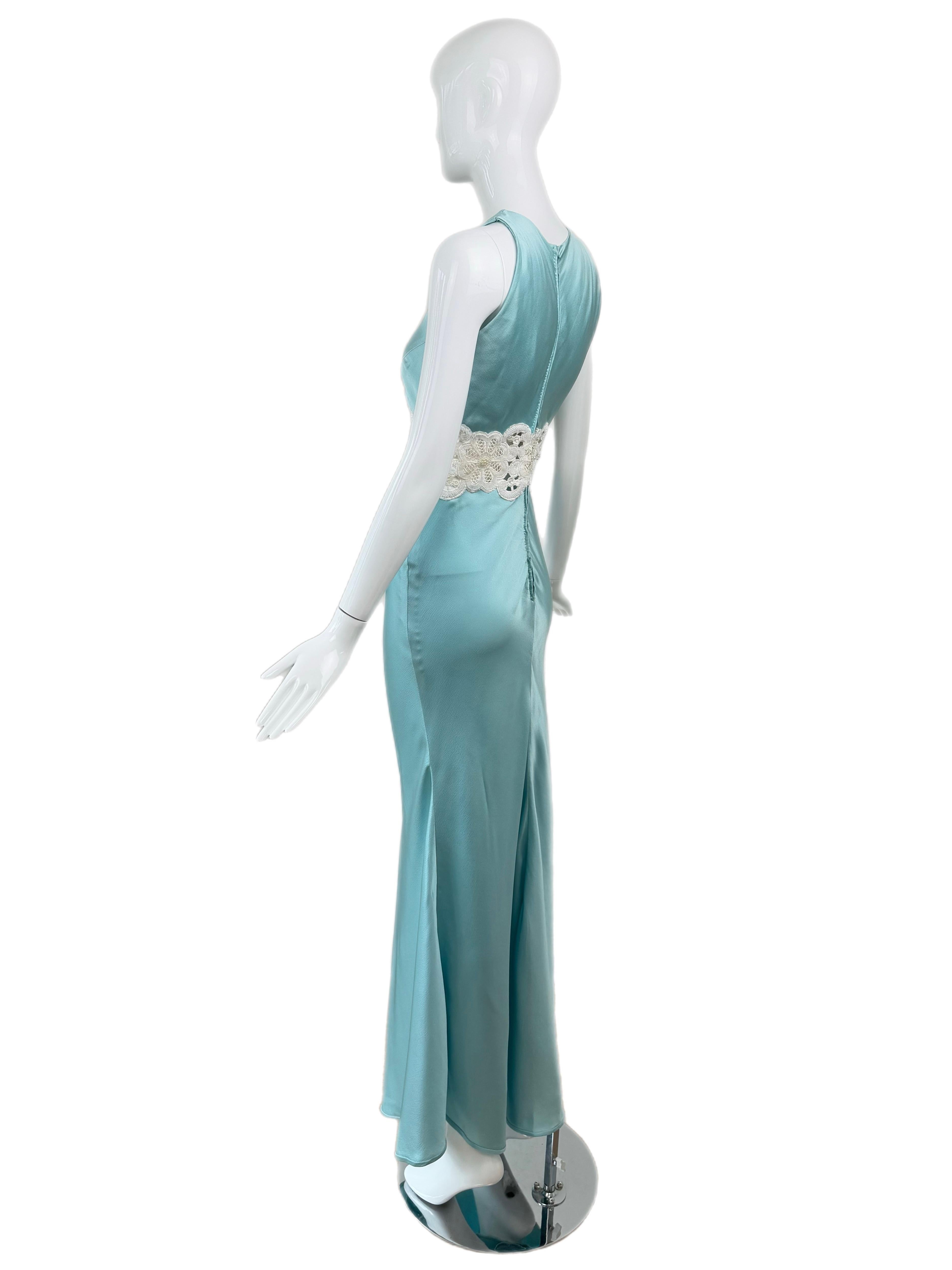 Vintage Robin's Egg Blue Silk Dress w. Robe longue avec perles au centre de la robe en vente 7