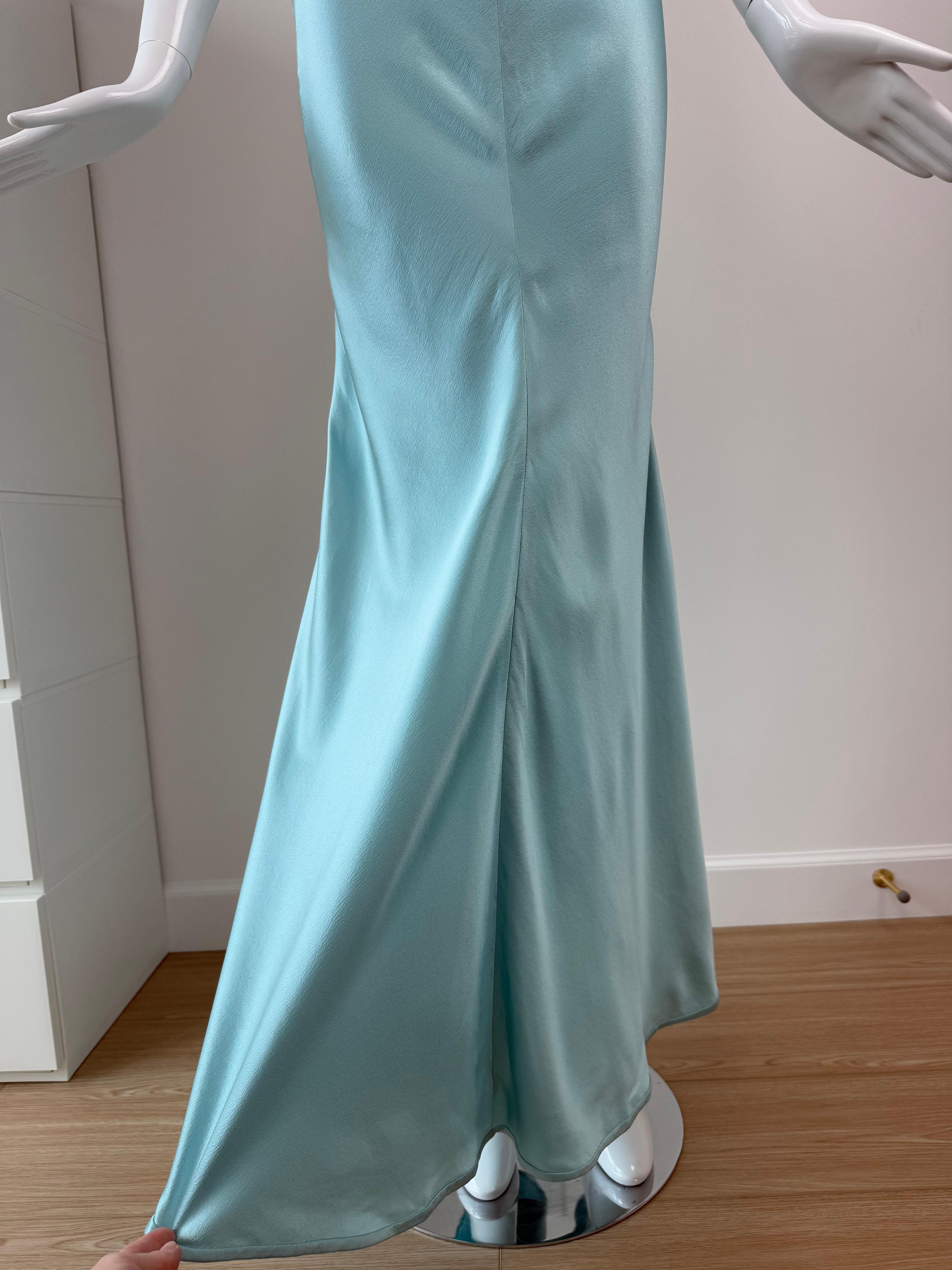 Bleu Vintage Robin's Egg Blue Silk Dress w. Robe longue avec perles au centre de la robe en vente