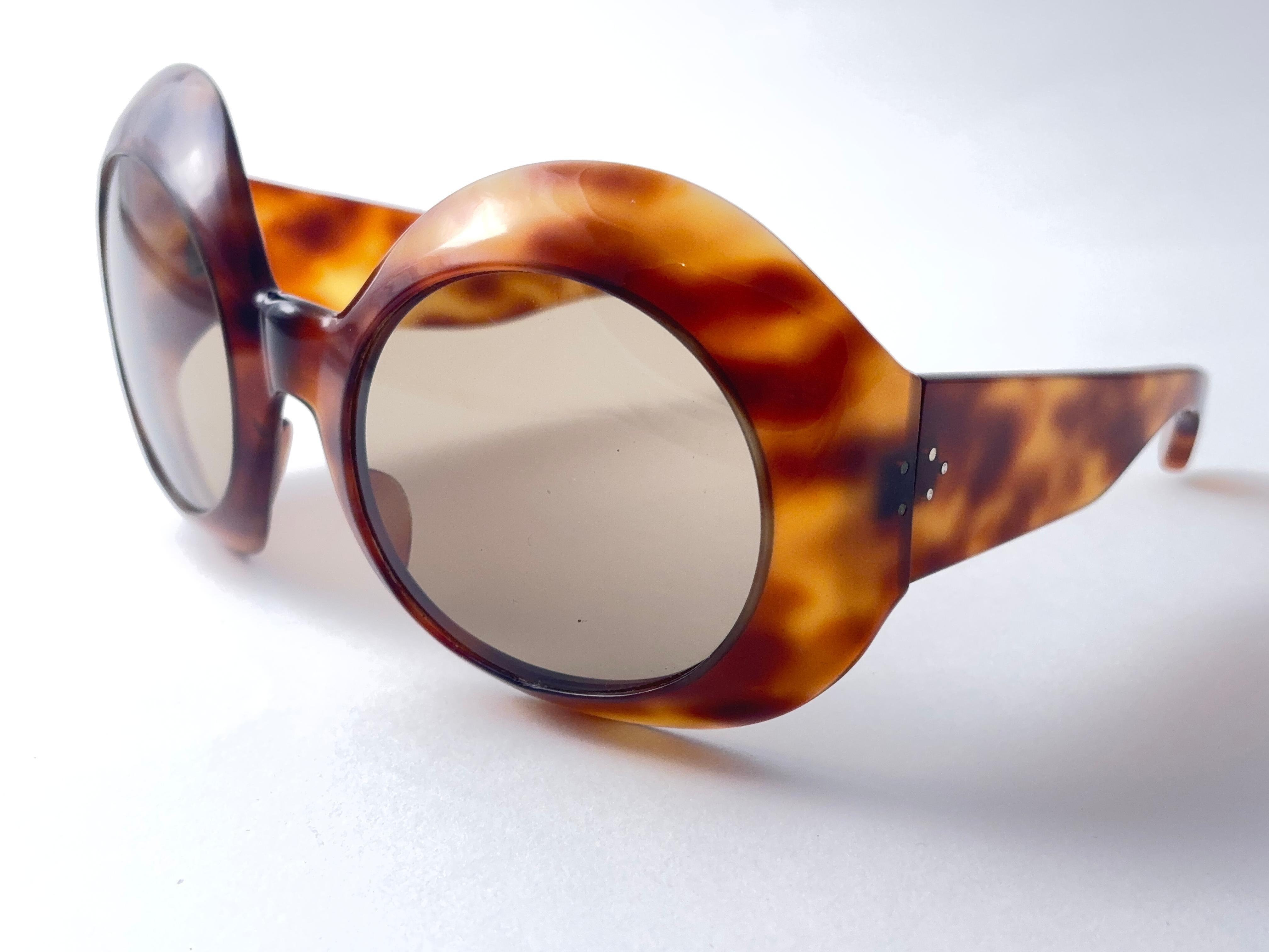 Vintage Robuste große überdimensionale Schildkröte 1960 Sonnenbrille Made in France im Angebot 2