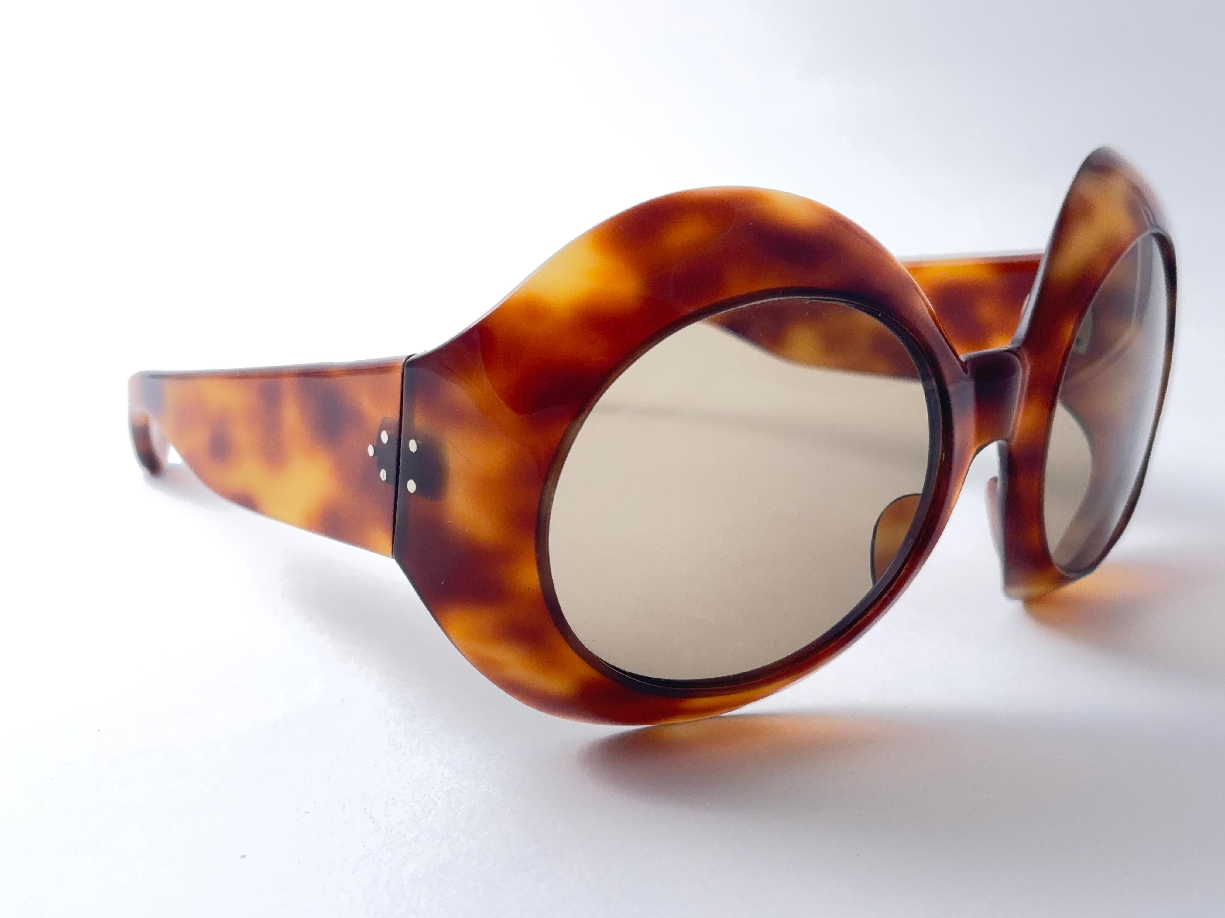 Vintage Robuste große überdimensionale Schildkröte 1960 Sonnenbrille Made in France im Angebot 3