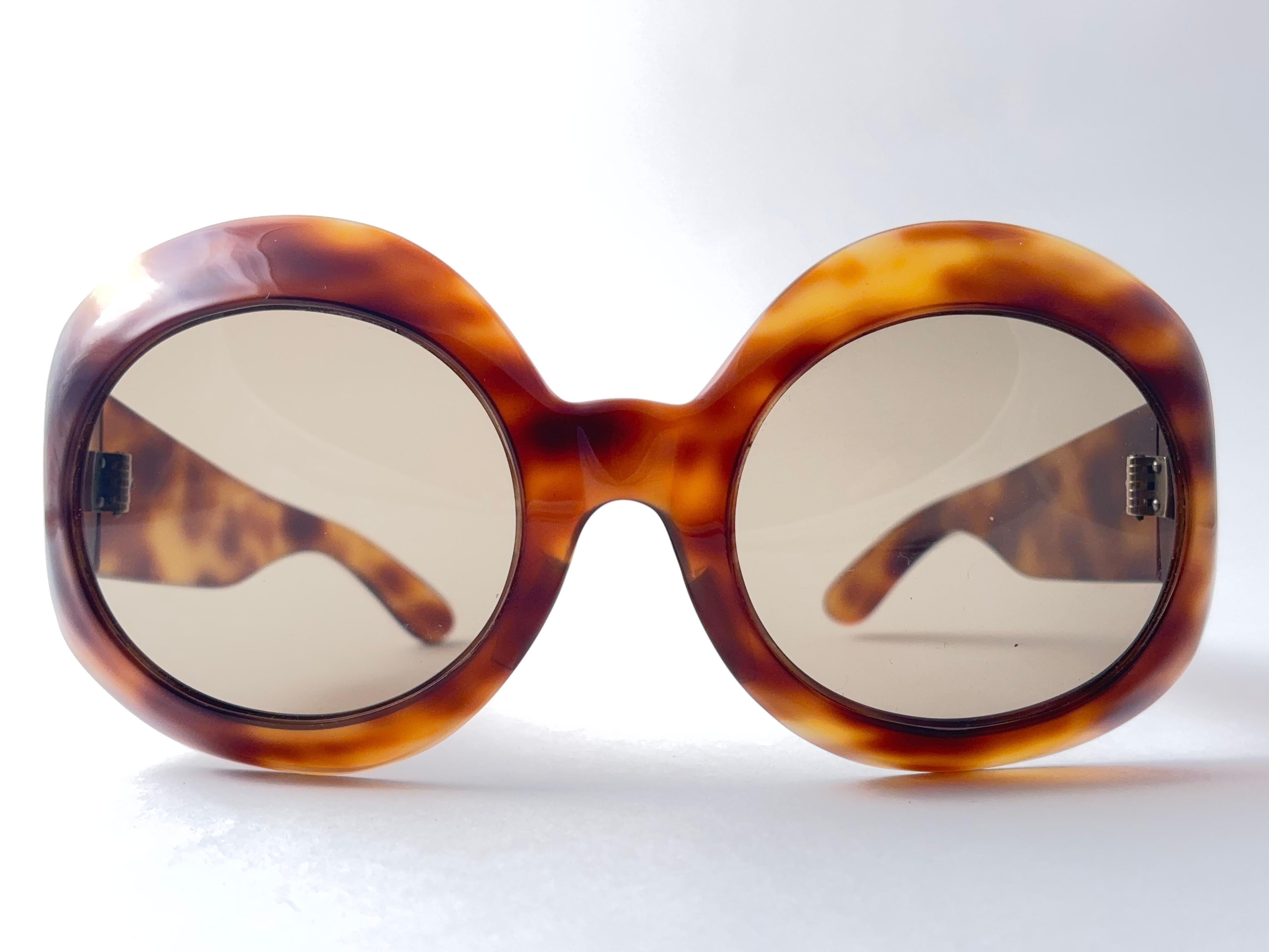 Vintage Robuste große überdimensionale Schildkröte 1960 Sonnenbrille Made in France im Angebot 4