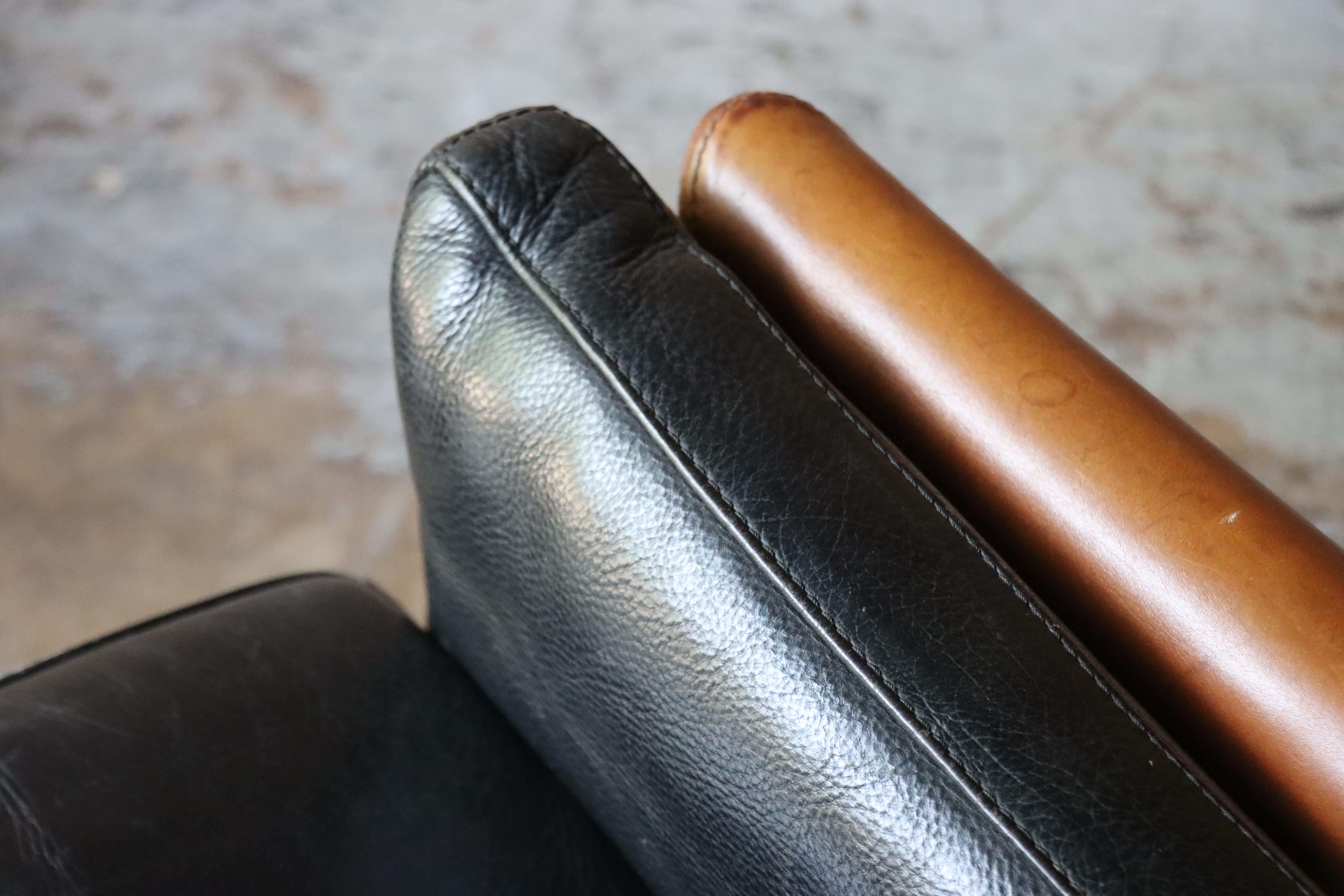 Vintage Roche Bobois Leather Lounge Chair and Ottoman 2