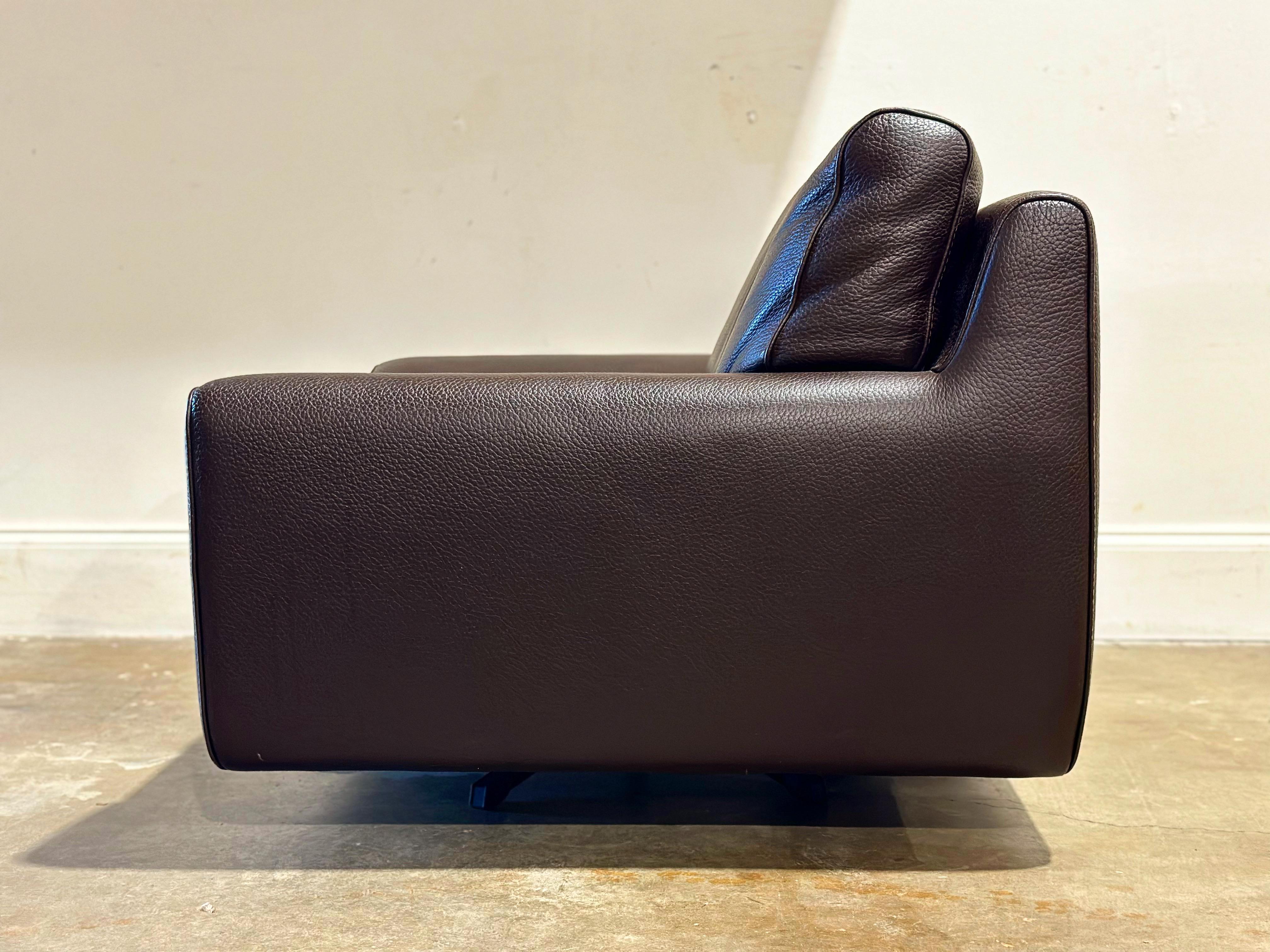 Fin du 20e siècle Chaise longue vintage en cuir Roche Bobois - Dark Ox Blood Maroon Brown en vente