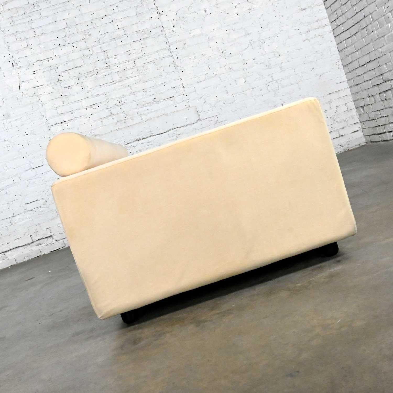Vintage Roche Bobois Post-Modern Off-White Ultra Suede Sofa 1