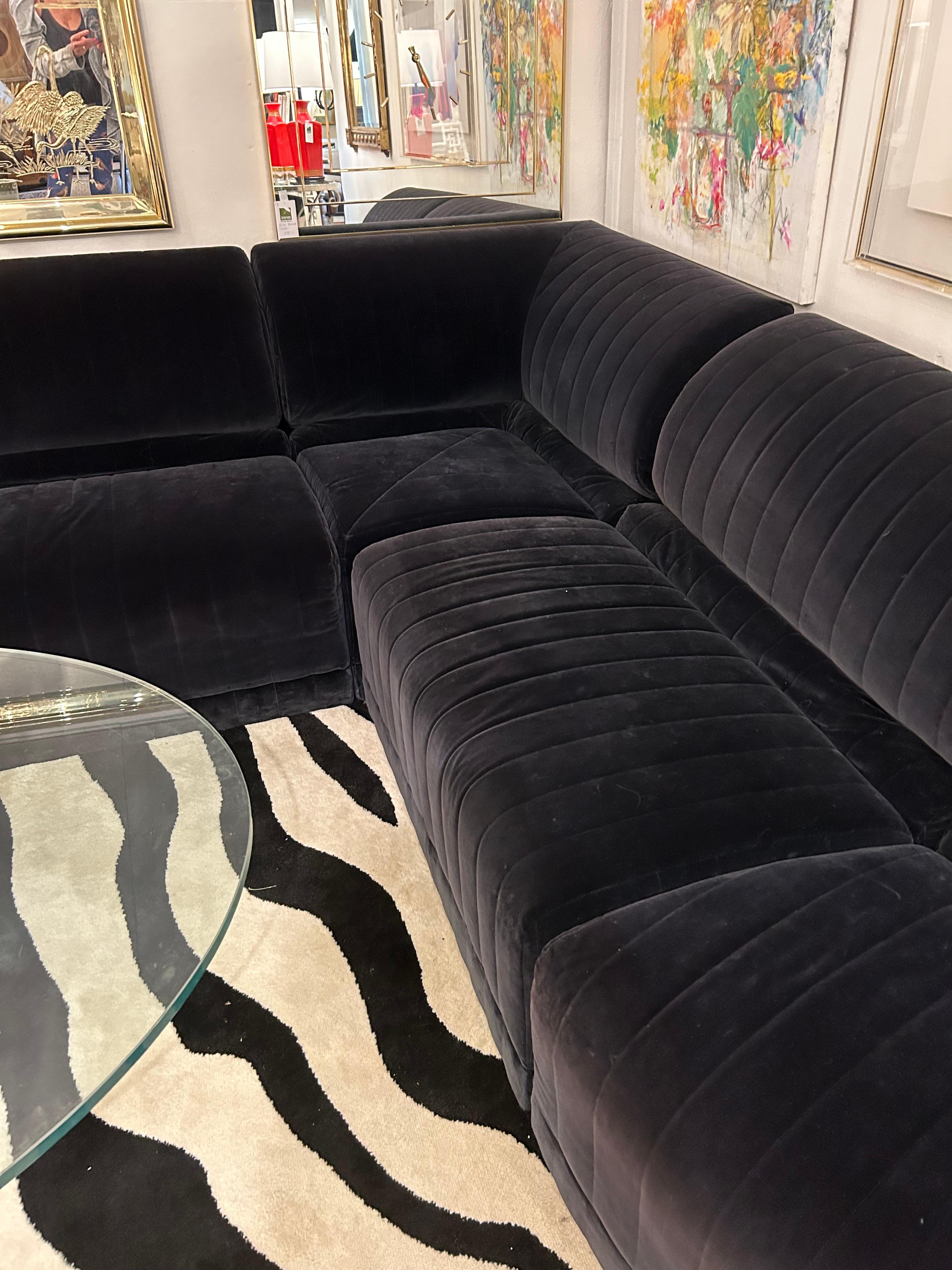 Vintage Roche Bobois Velvet 8 Piece Modular Sofa with Loveseat In Good Condition In Hopewell, NJ