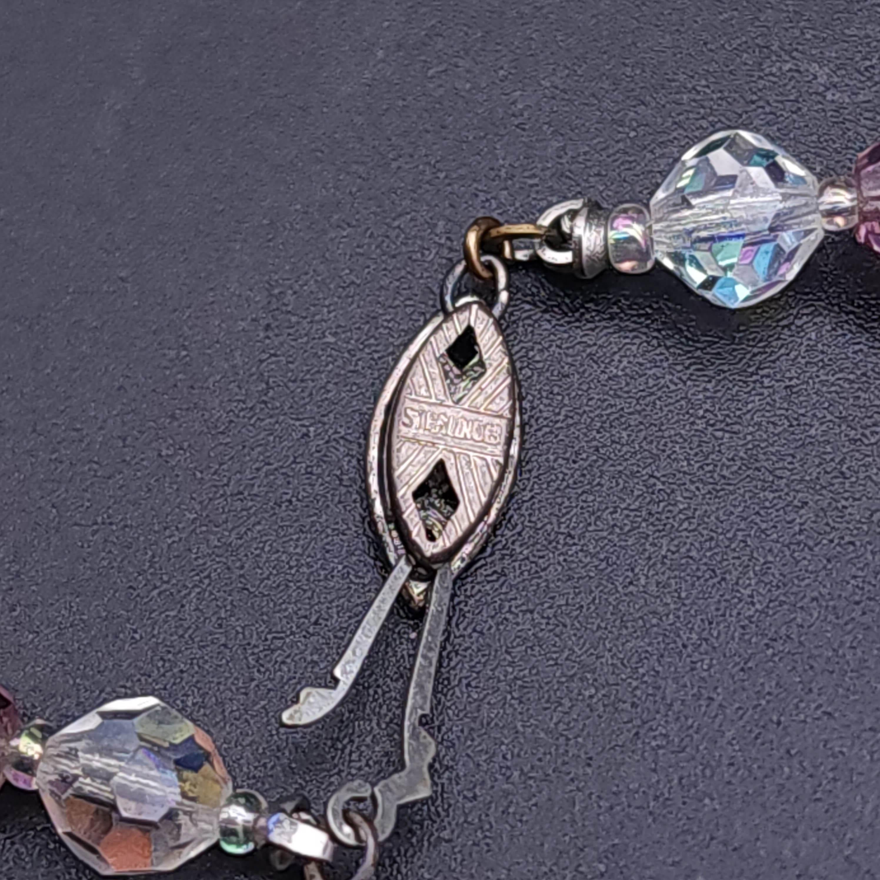 Collana vintage con perline graduate di cristallo di rocca, ametista e trasparente, A. Silver In condizioni ottime in vendita a Milford, DE
