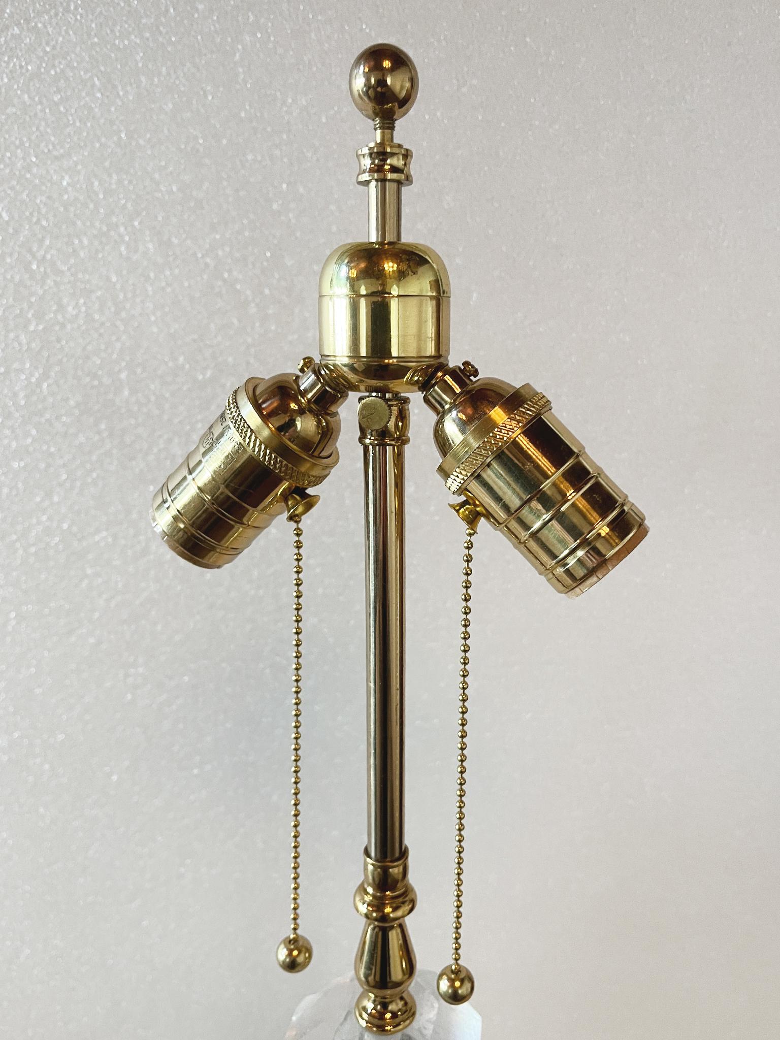 Paire de lampes de table en cristal de roche vintage en vente 1
