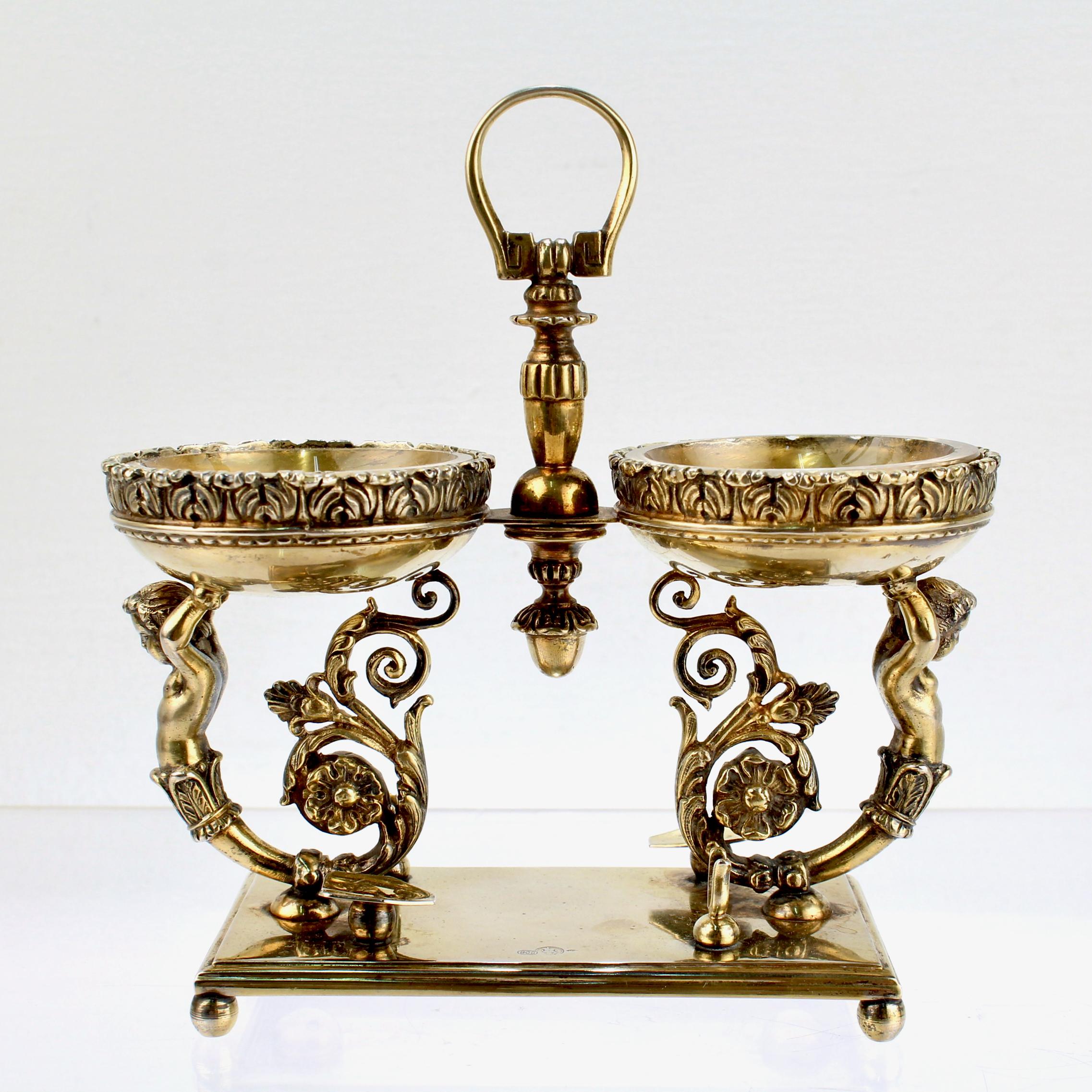 Vintage Rococo Style Figural Italian Gilt Silver Double Caviar Stand or Server Bon état - En vente à Philadelphia, PA