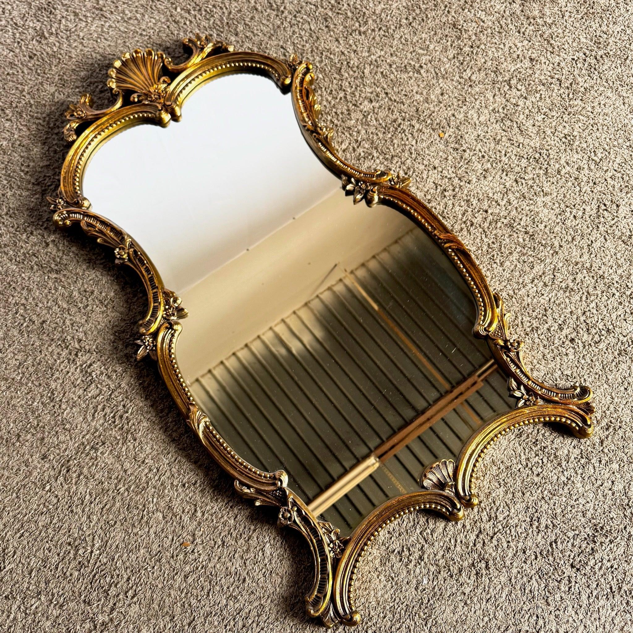 Fin du 20e siècle Miroir mural en bois peint doré, style Rococo, vintage en vente
