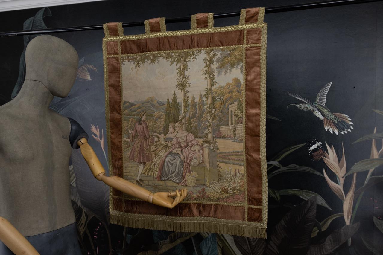 Wandteppich im Rokoko-Stil, Wandbehang, Belgien (Belgisch) im Angebot