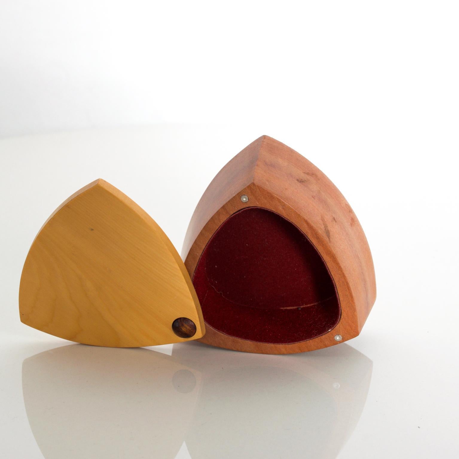 Mid-Century Modern 1960s Two-tone Huon Pine Wood Box Rodeo Creations For Sale