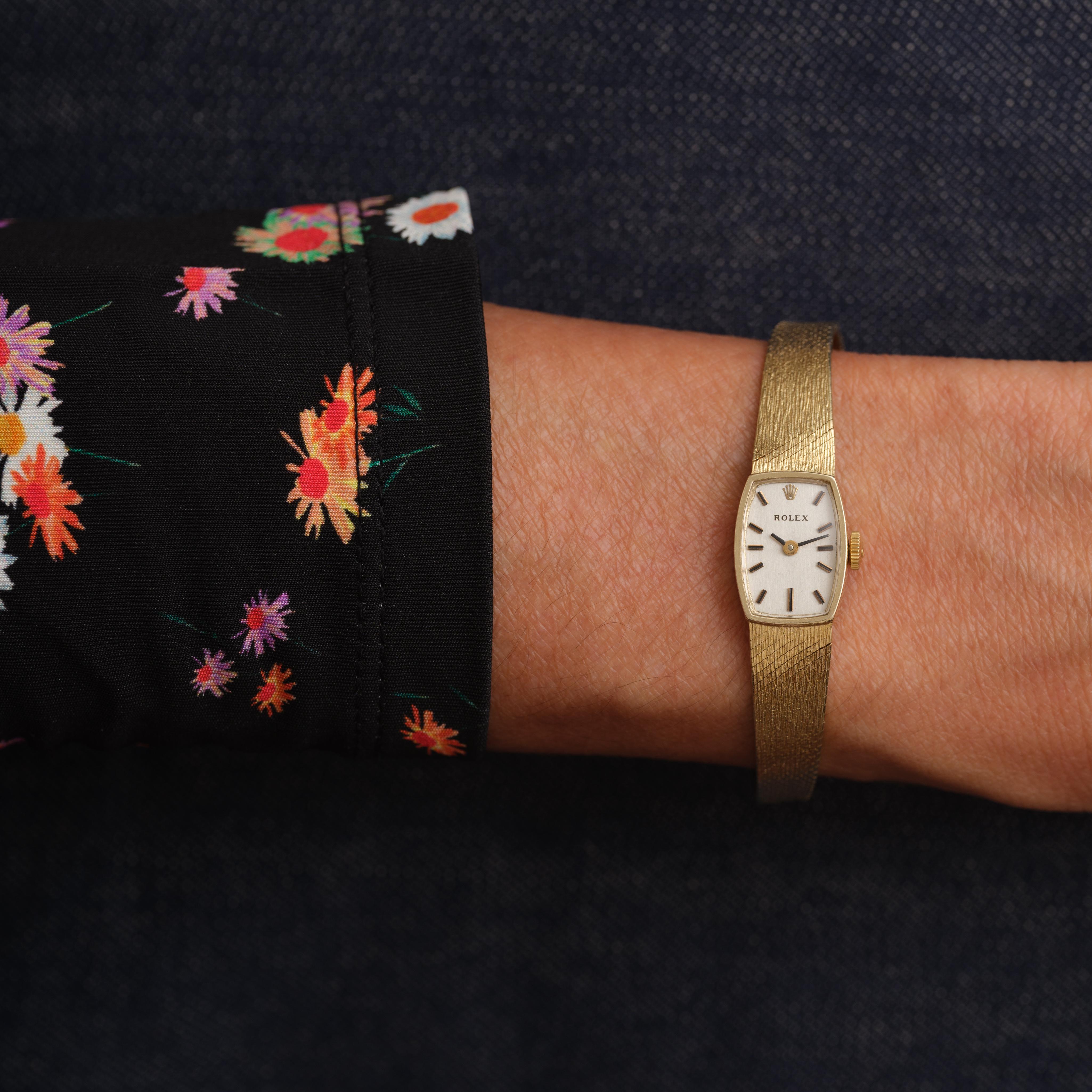 Vintage Rolex 14 Karat Yellow Gold Model 8131 Cocktail Watch For Sale 2