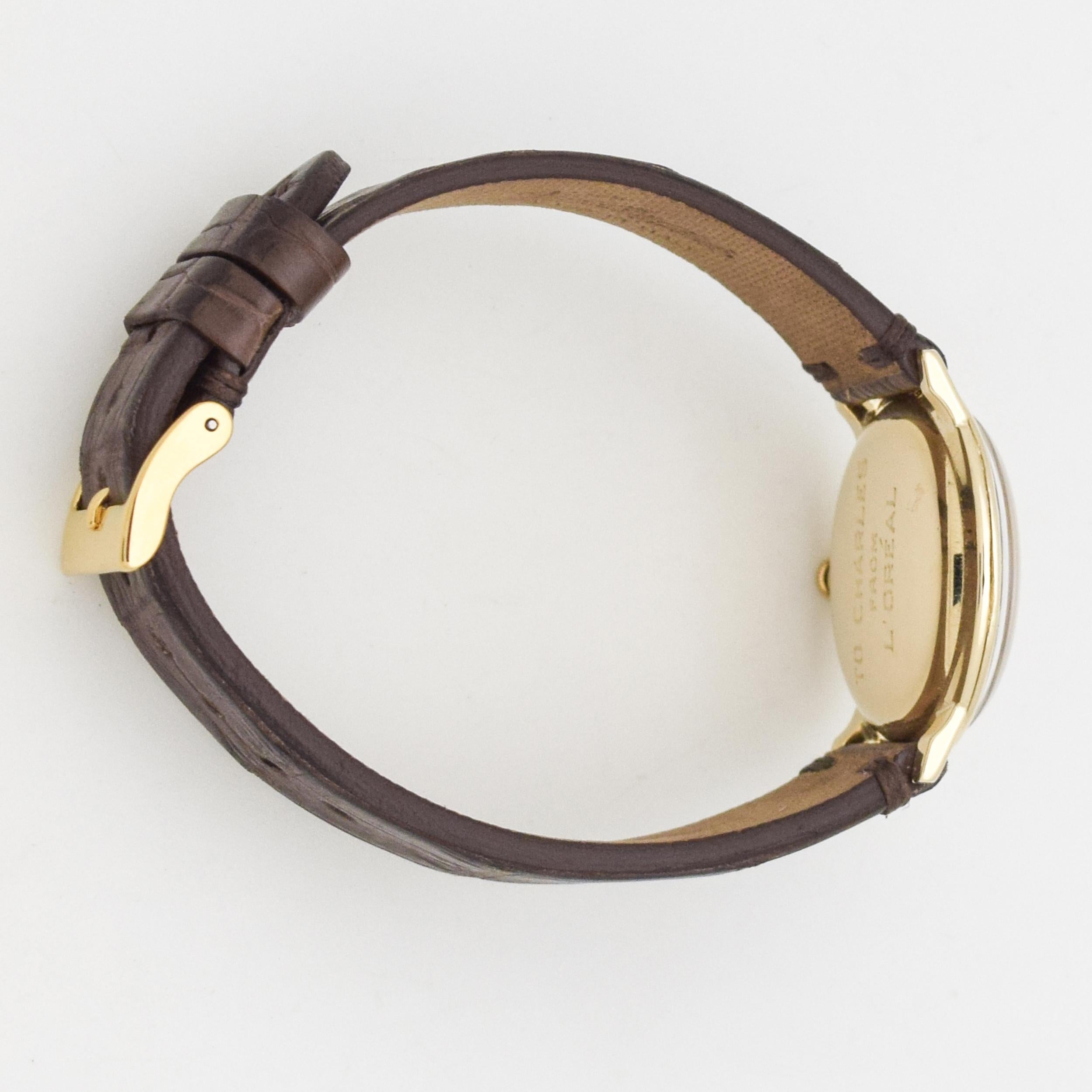 Vintage Rolex 14 Karat Yellow Gold Watch with a Salmon Dial, 1960s For Sale 1