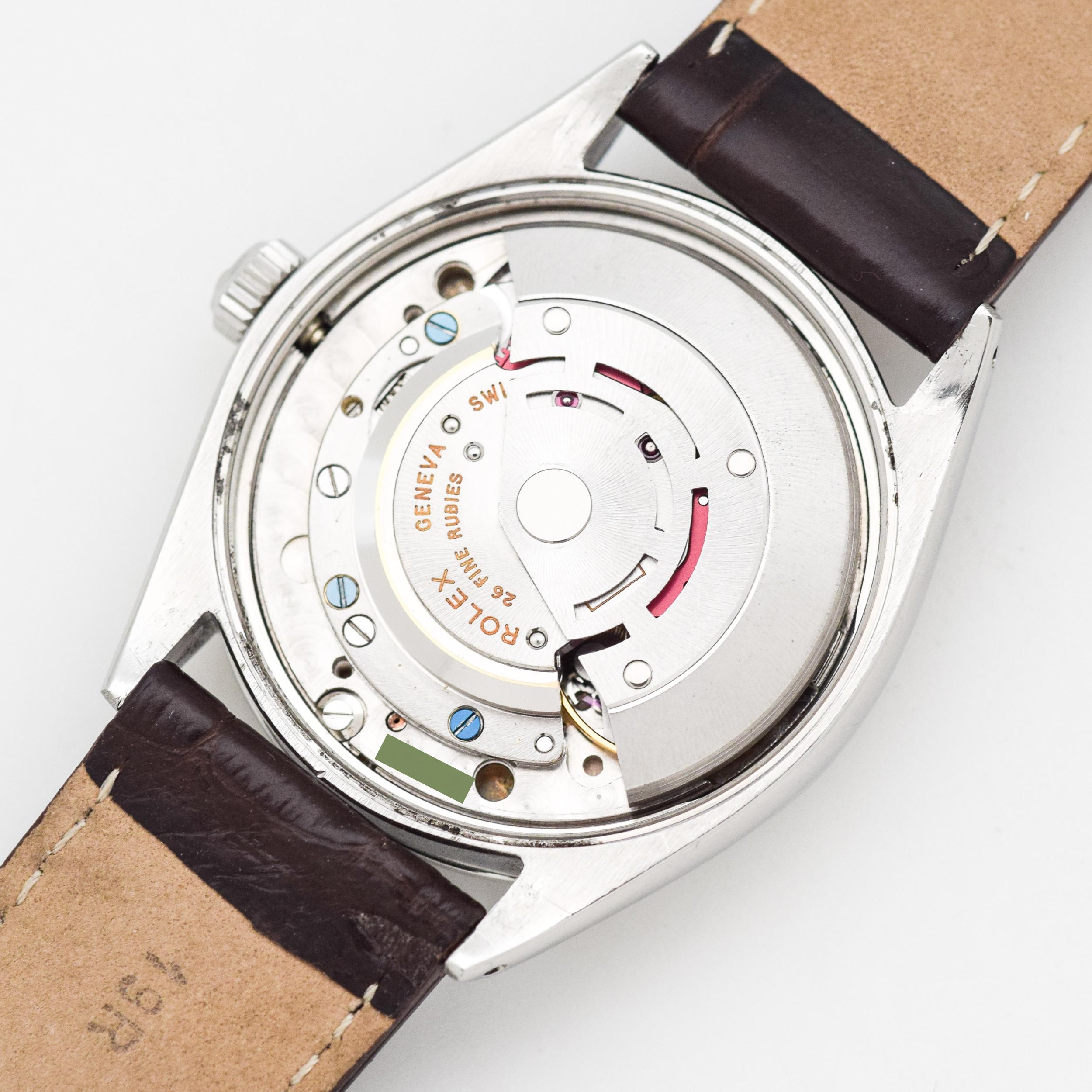 Vintage Rolex Air-King Reference 5500 with a Linen Dial, 1966 4