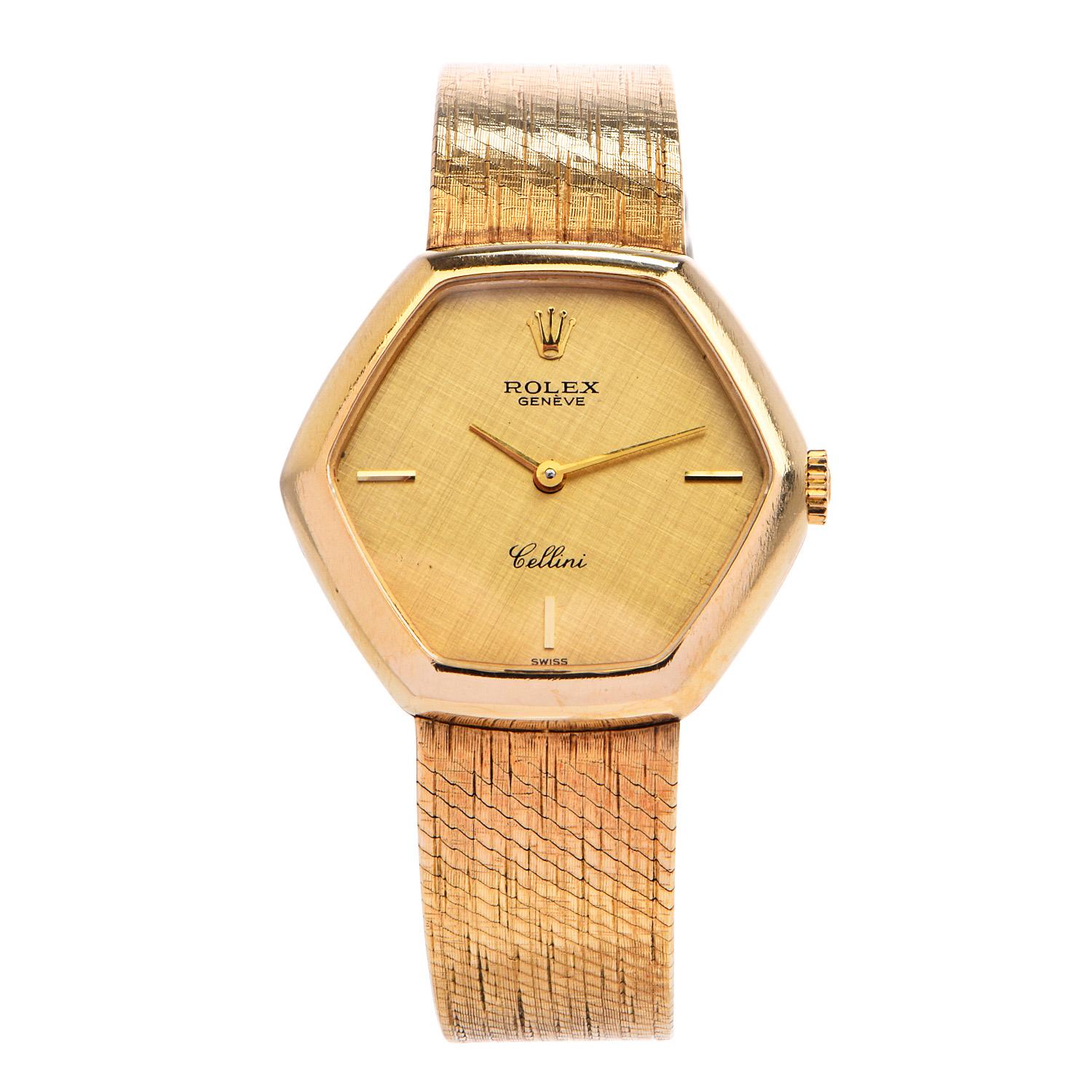 This vintage 1990's Rolex Cellinipiece, is a glimpse of the endless elegance and durability of Rolex.

Crafted in pure 56.4 grams of 18K yellow gold. Featuring a Hexagonal shaped case, with glass top crystal, golden tone dial, hands, and marker