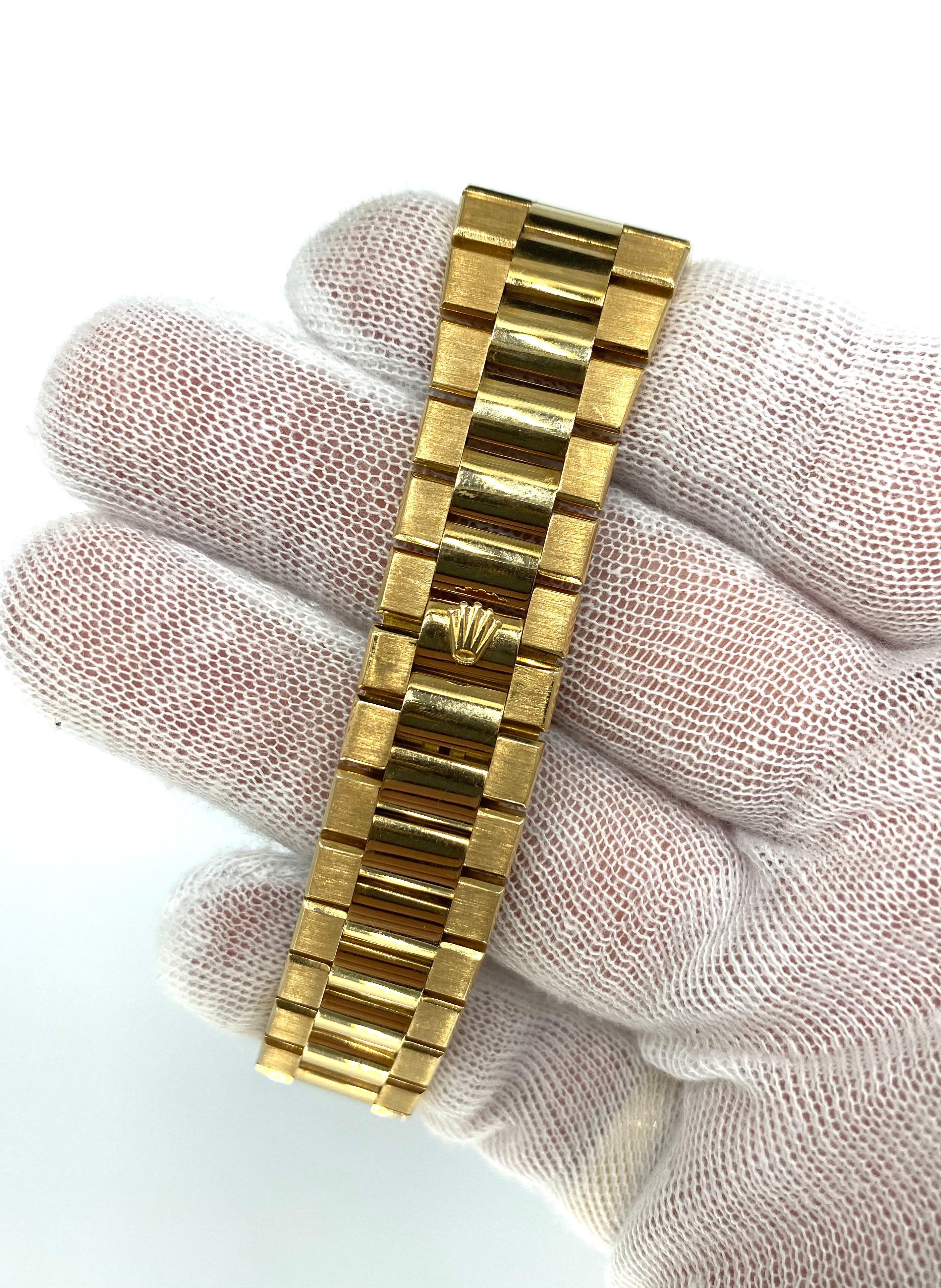Vintage Rolex President Quartz Day-Date Factory Diamond Dial 18k Gold For Sale 1