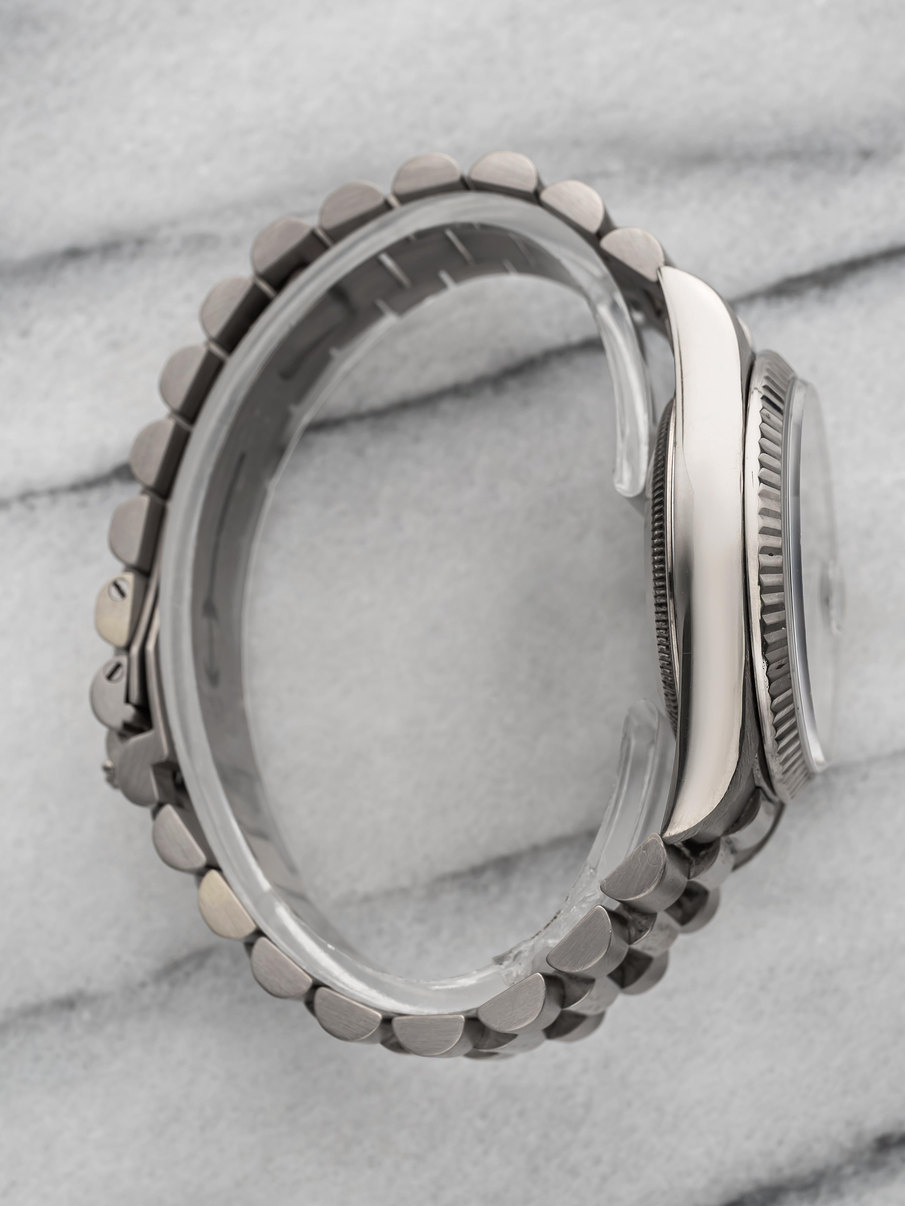 Femenino o masculino Vintage Rolex Daydate 18K White Gold 80s Ref 18239 Arabic Disk Grey Anniversary en venta