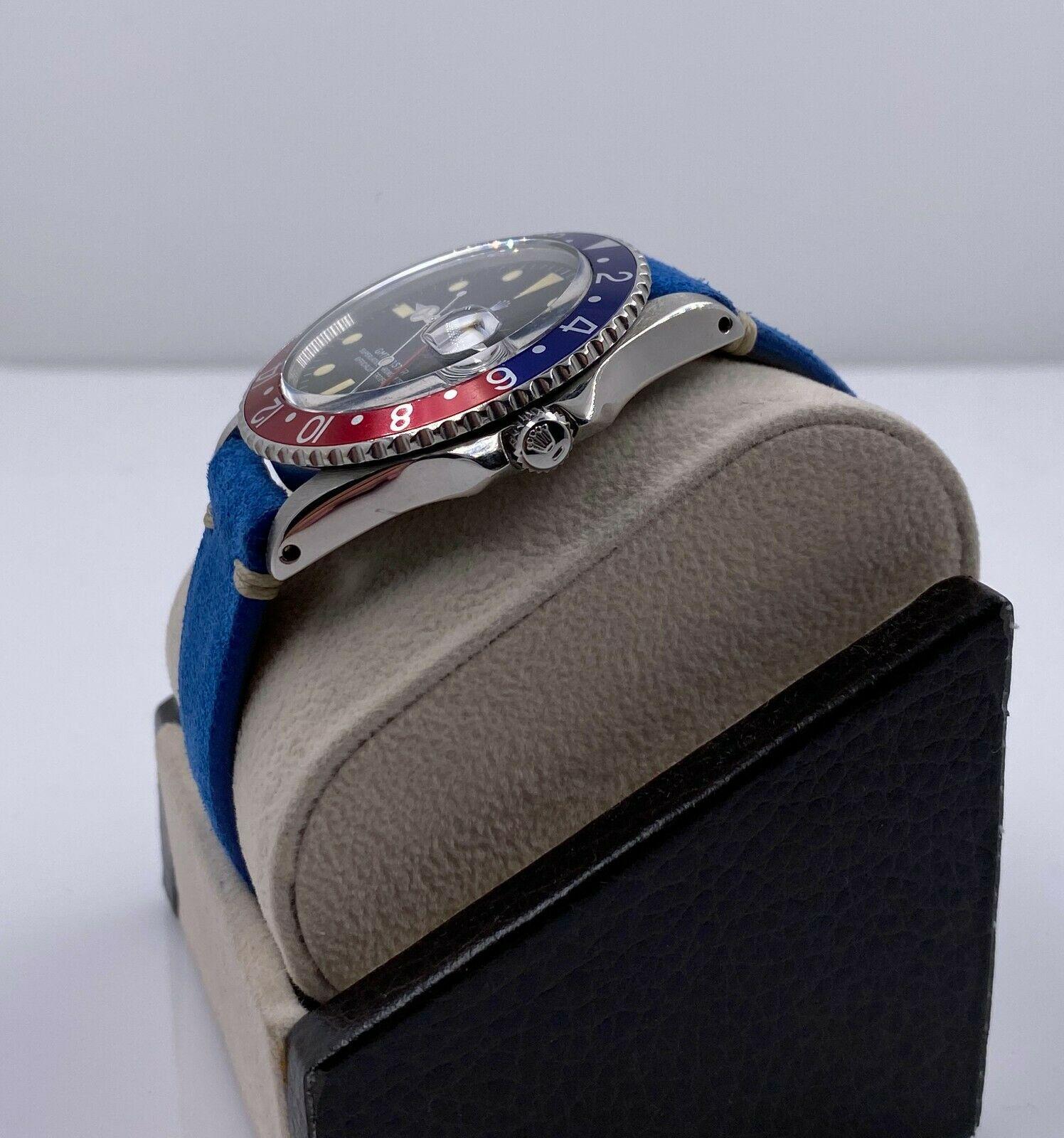Vintage Rolex GMT Master 1675 Pepsi Red and Blue Stainless Steel, 1960 In Good Condition For Sale In San Diego, CA