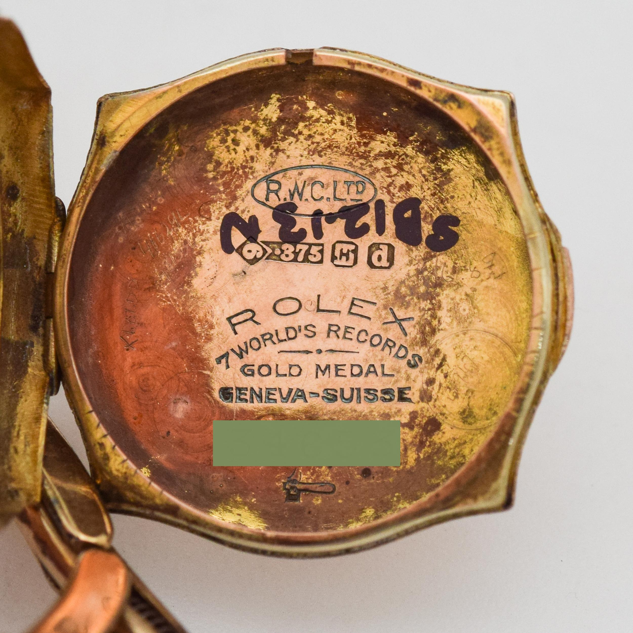 Rolex Montre vintage en or rose 9 carats pour femmes, années 1910 en vente 4