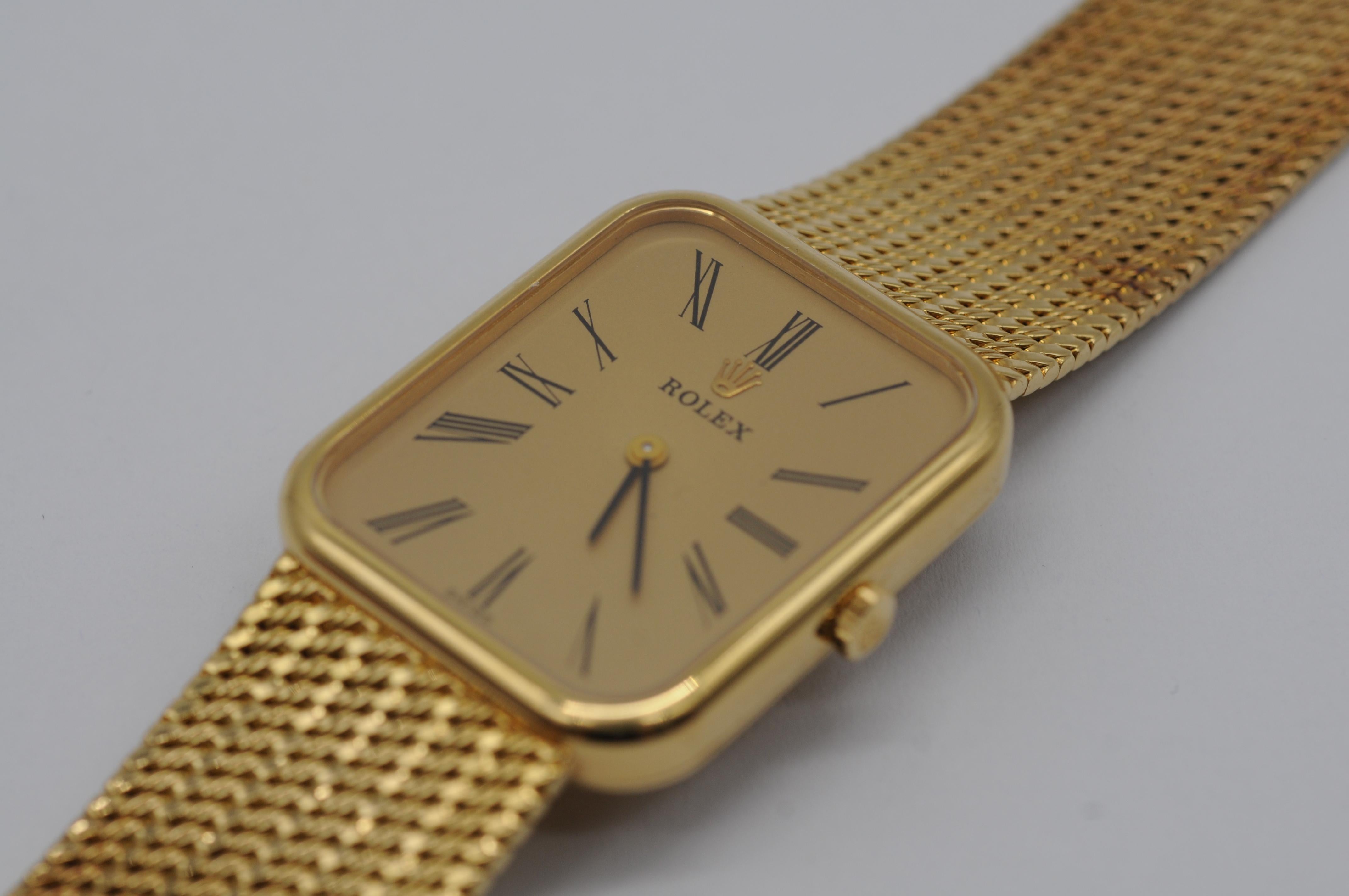 Montre Rolex vintage pour homme des années 1970 en or jaune 18 carats en vente 8