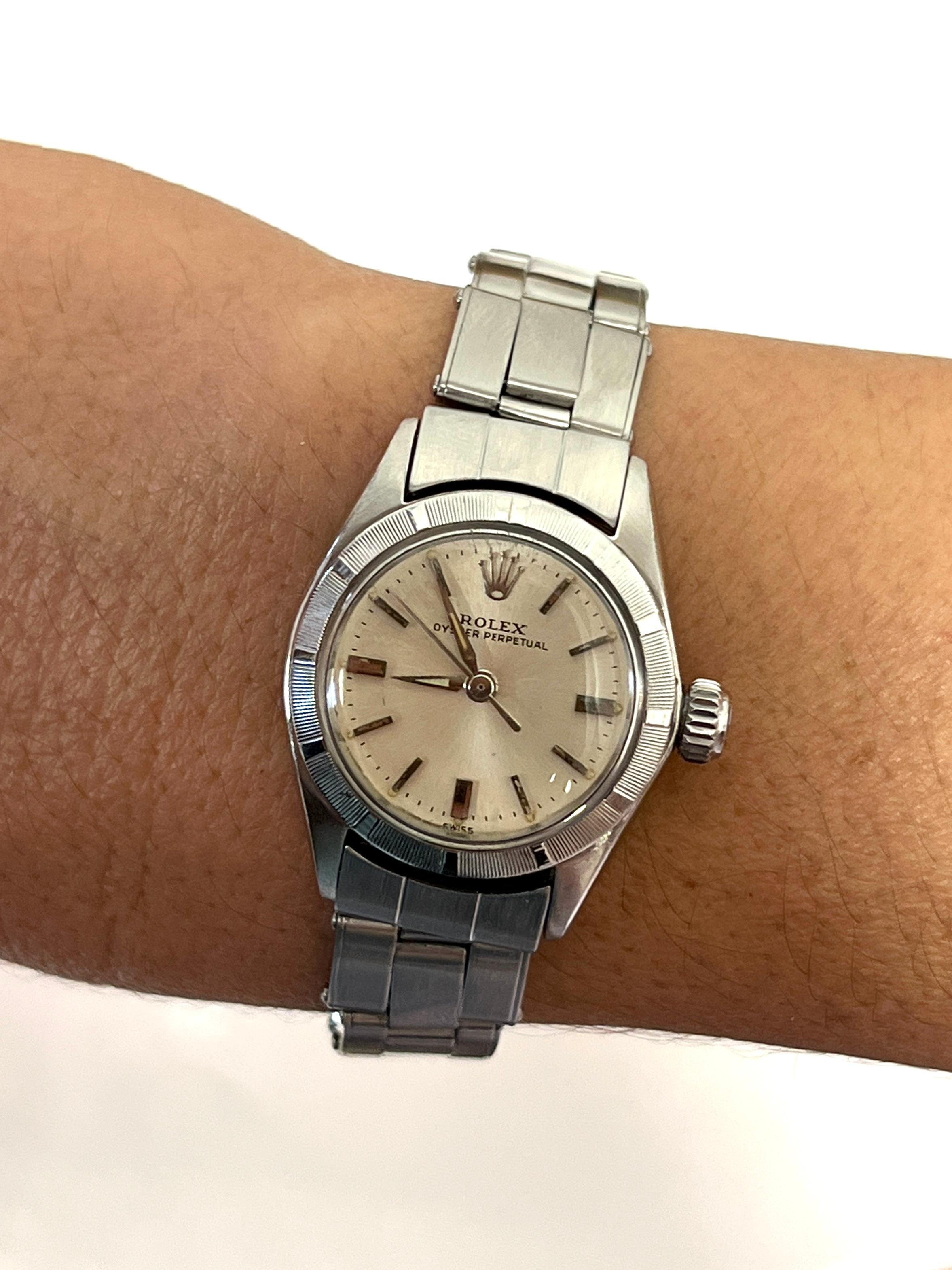 Vintage Rolex Oyster Perpetual Dial Ladies Watch Ref. 6623 In Fair Condition For Sale In Miami, FL