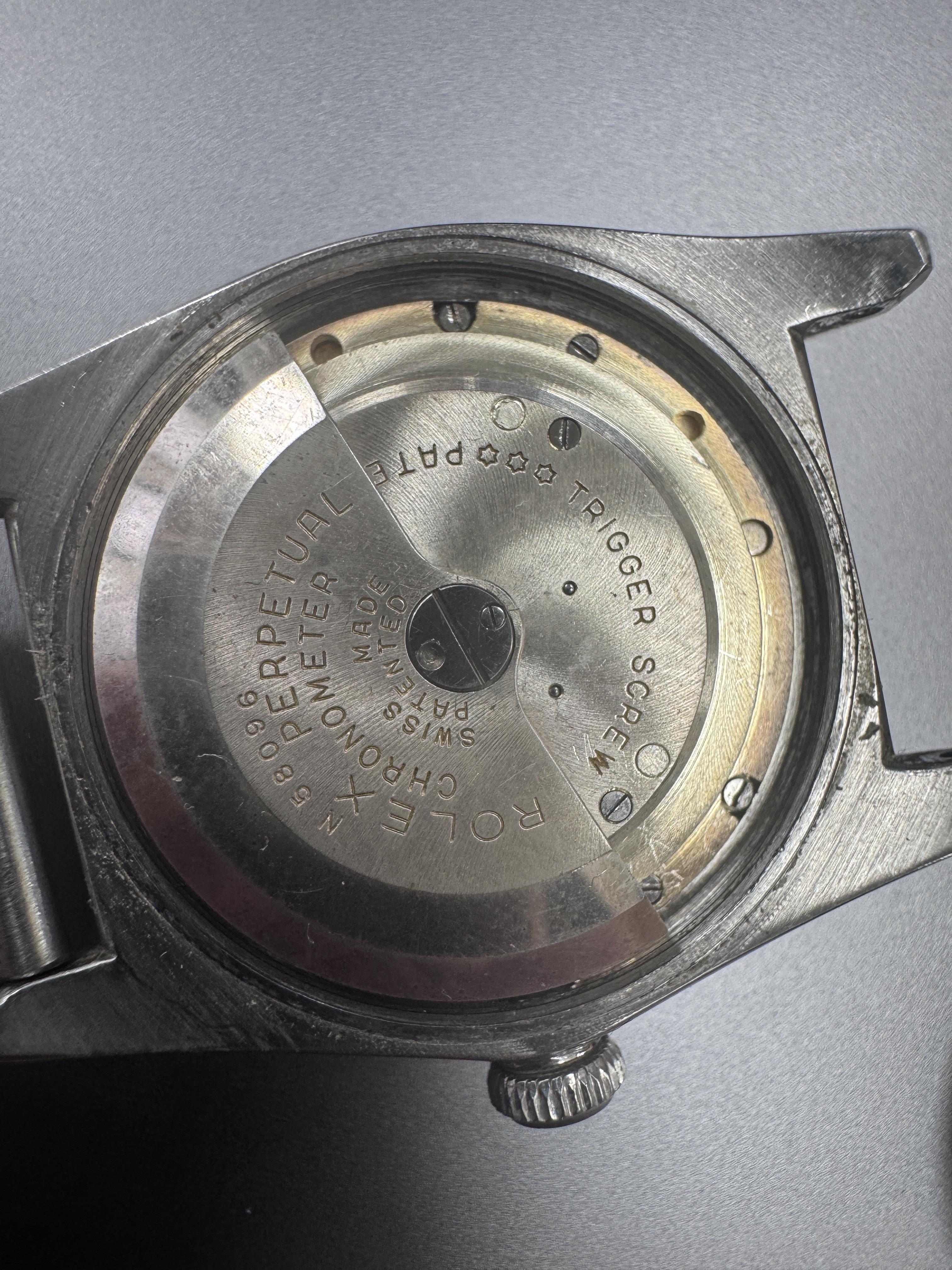 Vintage Rolex Oyster Perpetual Bubbleback Hand Wind Men's Watch Ref 2940 For Sale 5